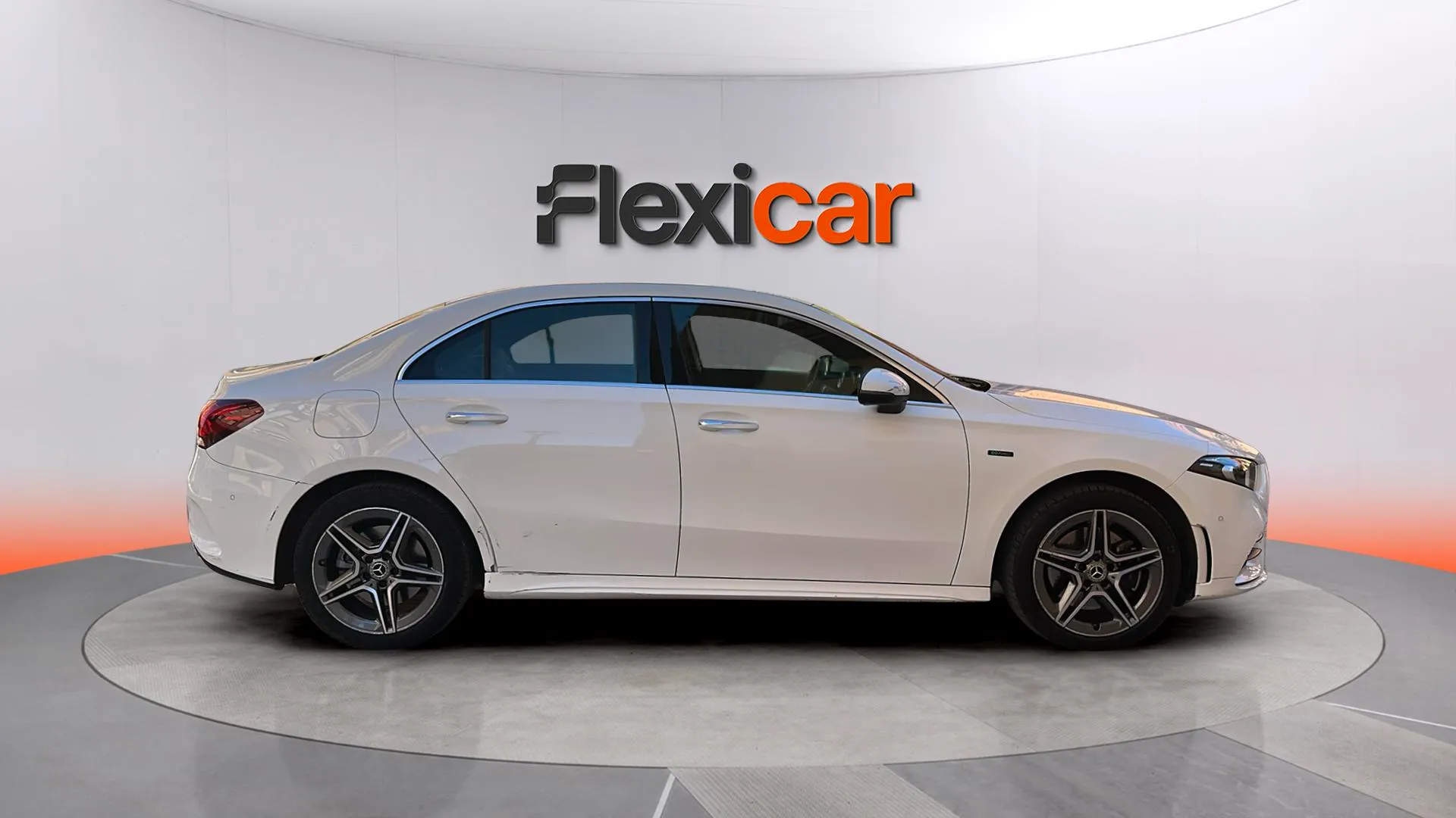 Mercedes-Benz Clase A A 250 e - foto 7