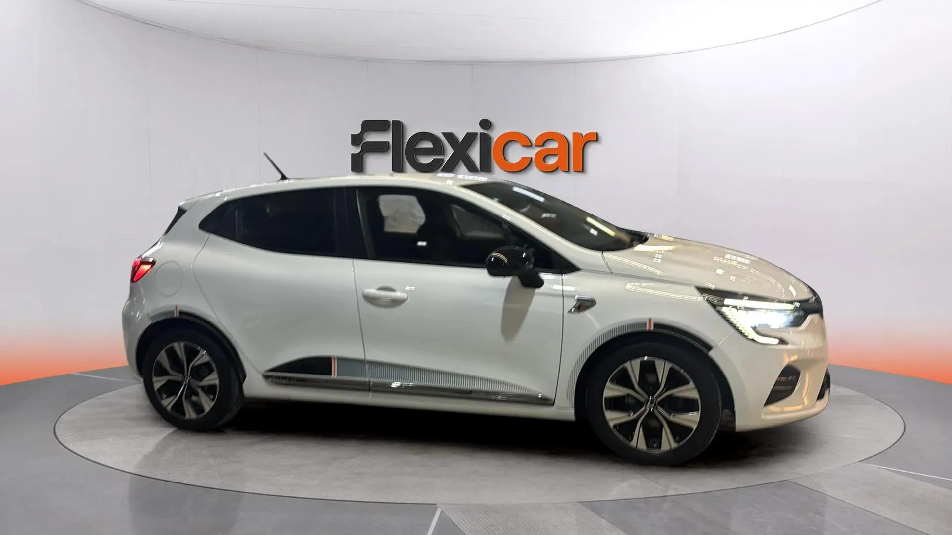Renault Clio Serie limitada Limited TCe - foto 3