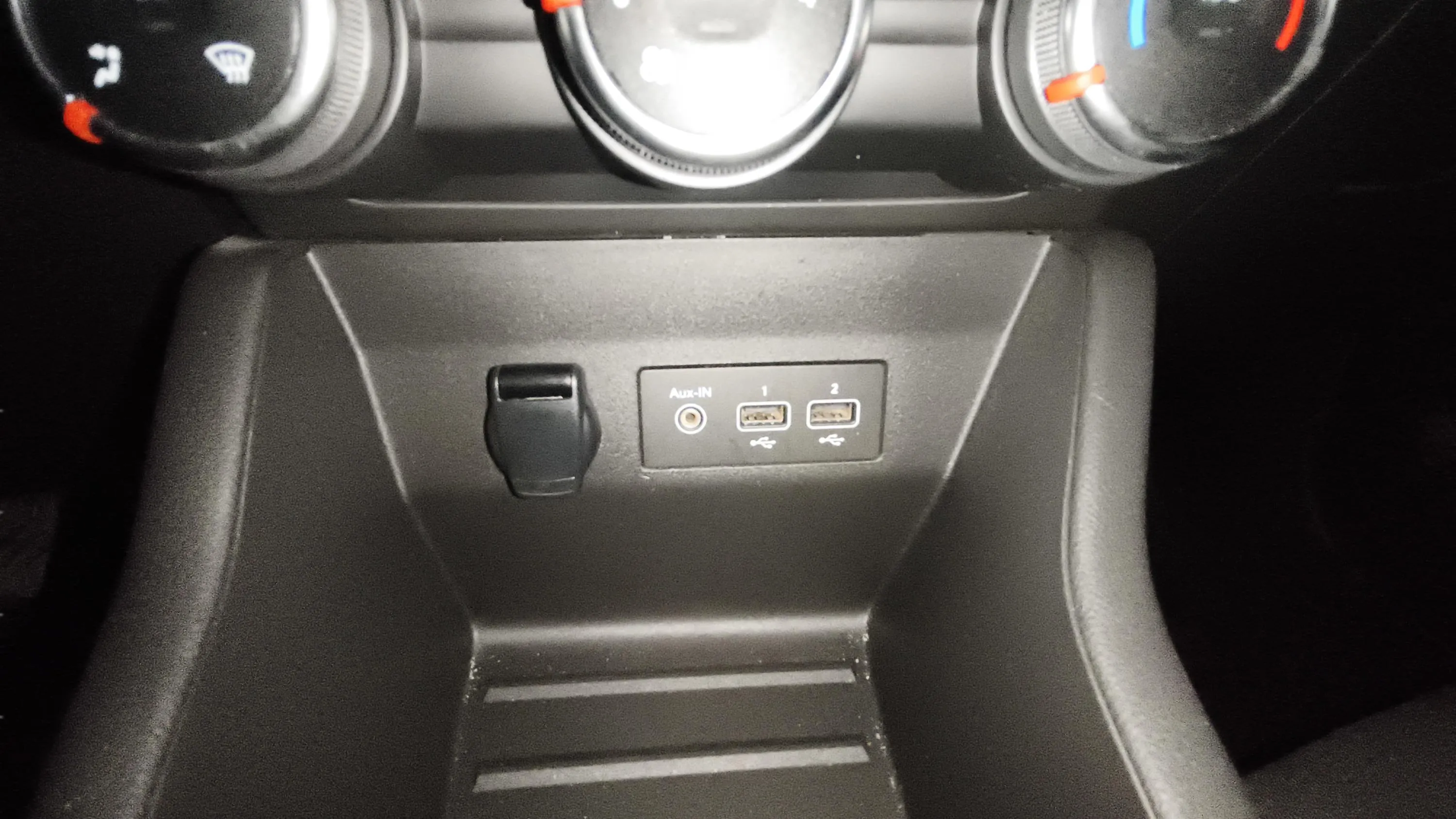 Renault Clio Equilibre TCe - foto 19
