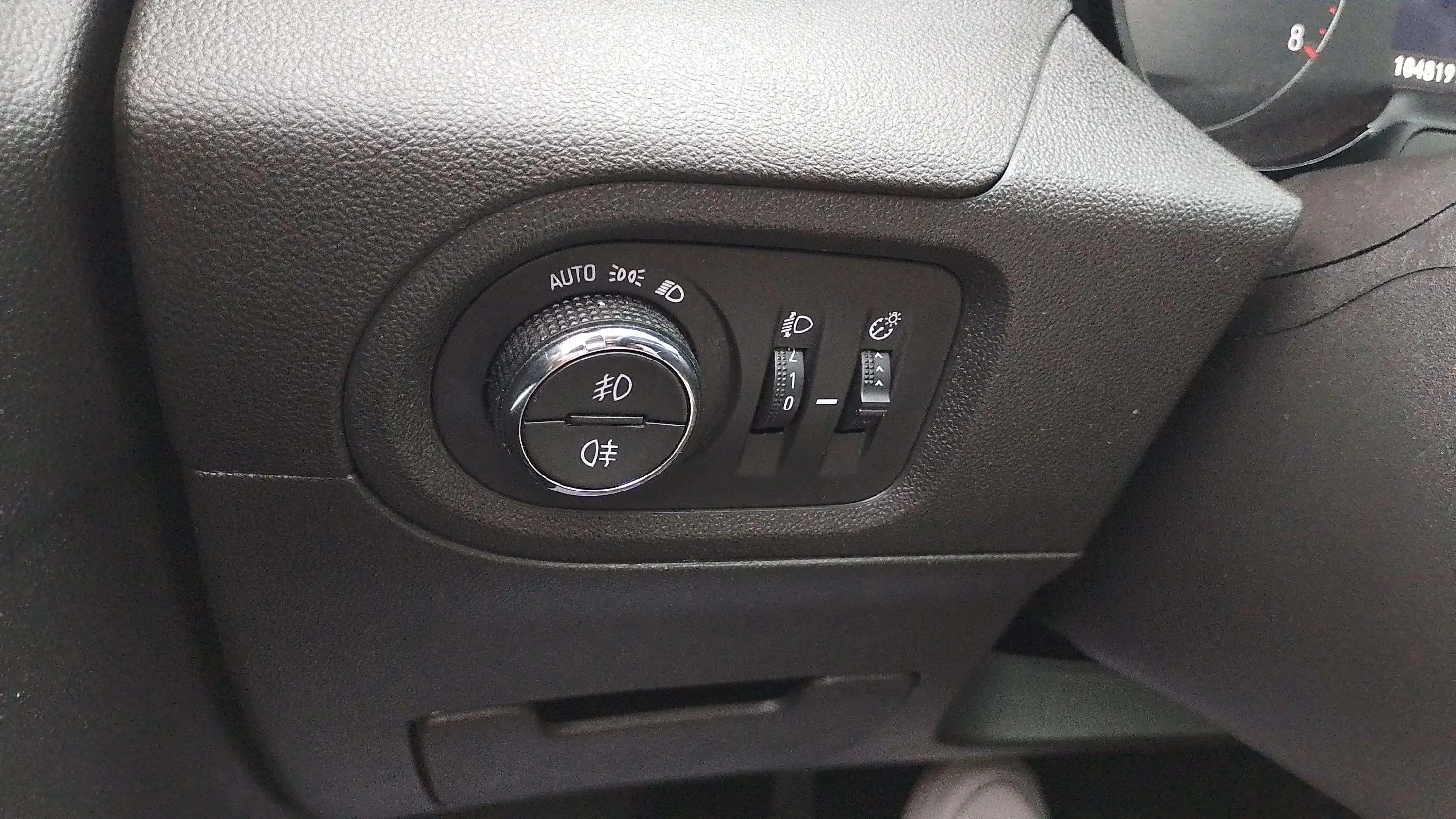 Opel Grandland 1.2 Turbo Design Line - foto 24