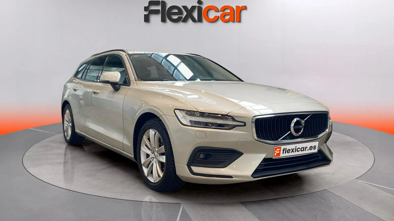 Volvo V60 2.0 D3 - foto 1