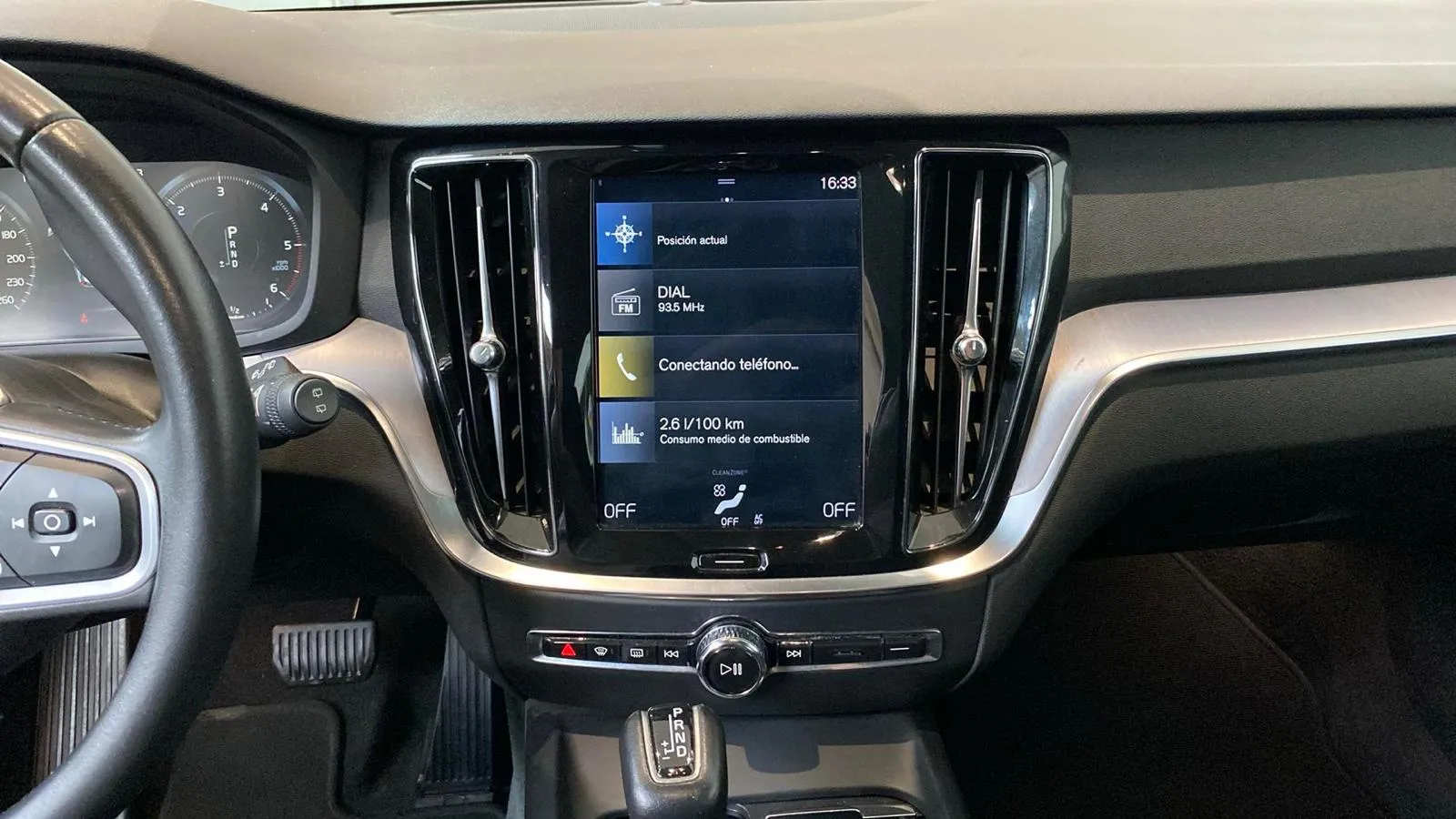 Volvo V60 2.0 D3 - foto 9