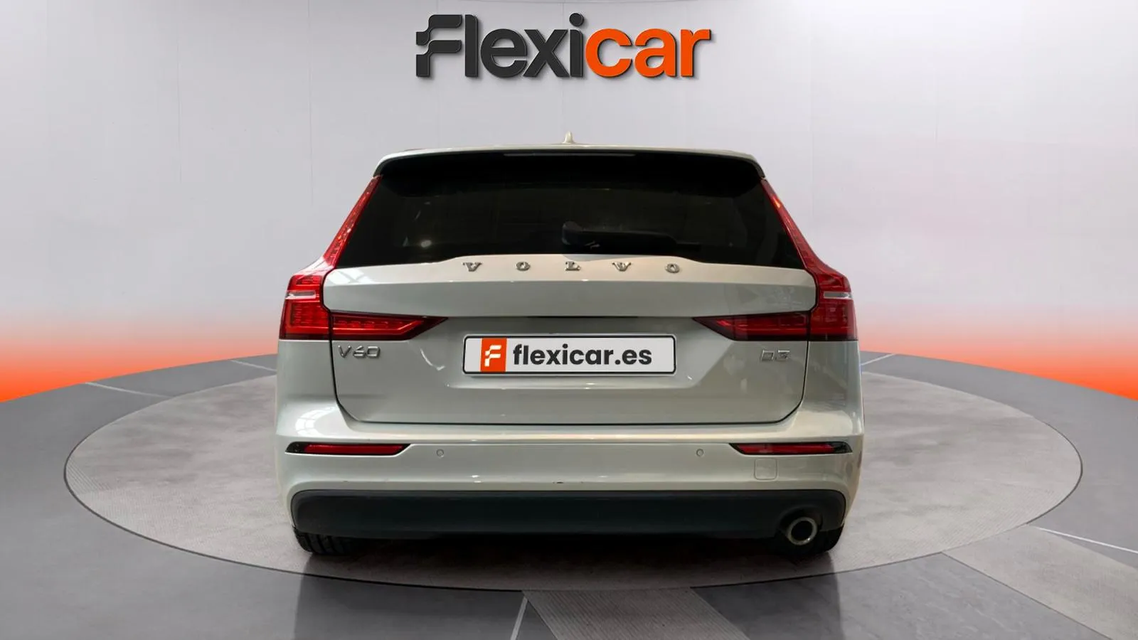 Volvo V60 2.0 D3 - foto 4