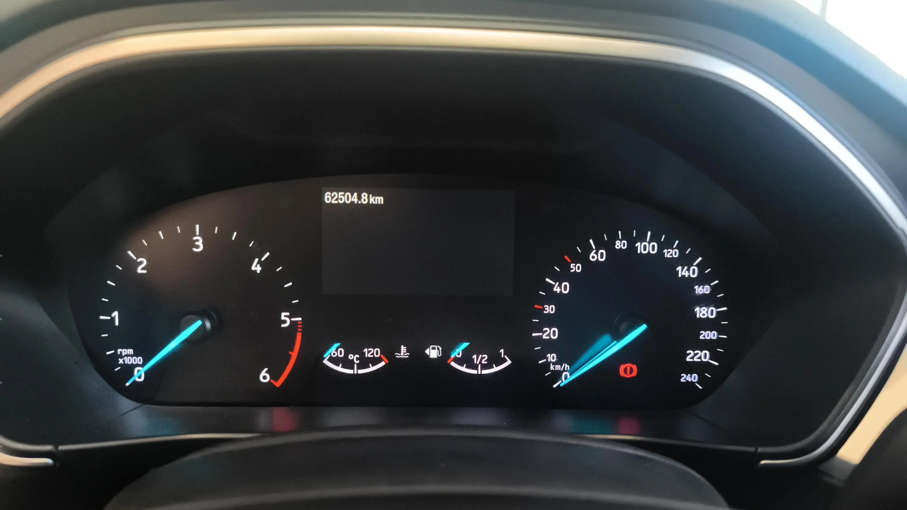 Ford Focus 1.5 EcoBlue Active - foto 9