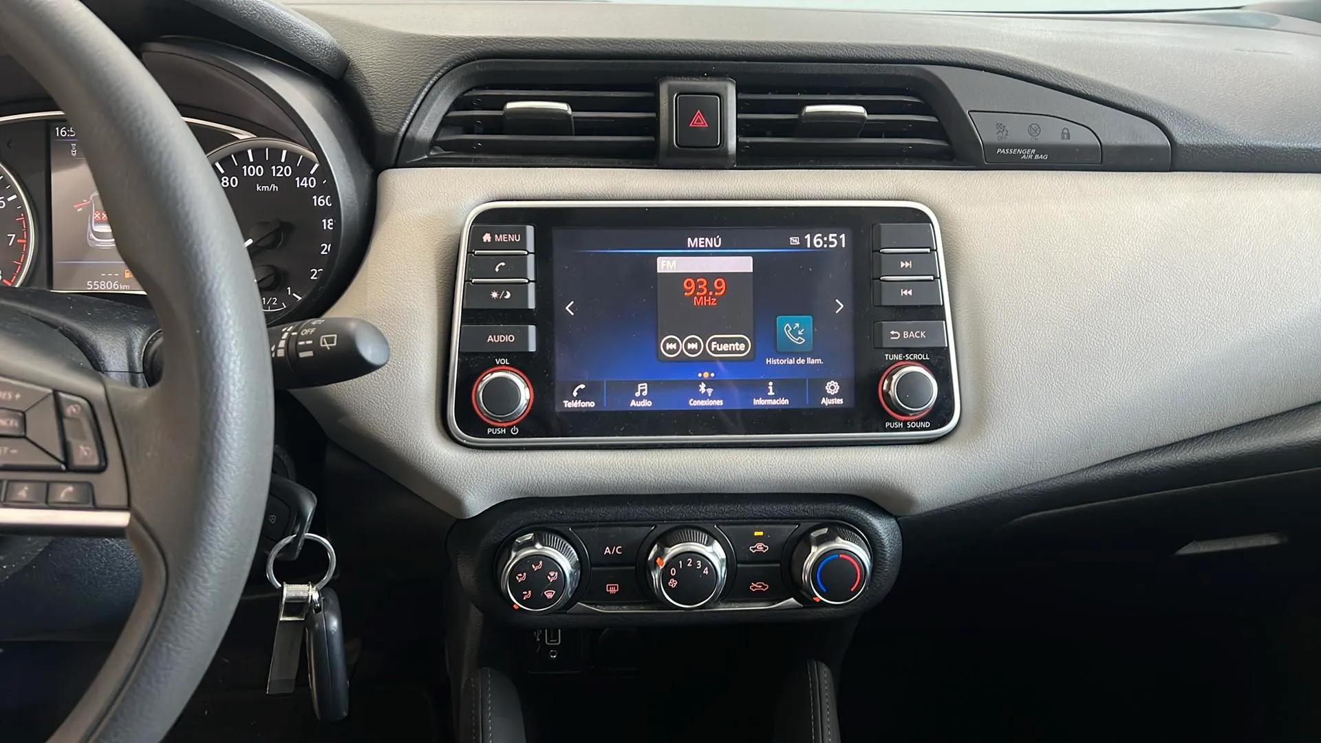 Nissan Micra IG-T E6D-F Acenta Sprint - foto 11