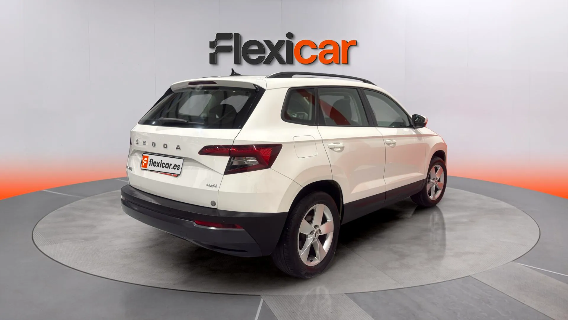 Škoda Karoq 2.0 TDI DSG 4x4 Ambition - foto 7