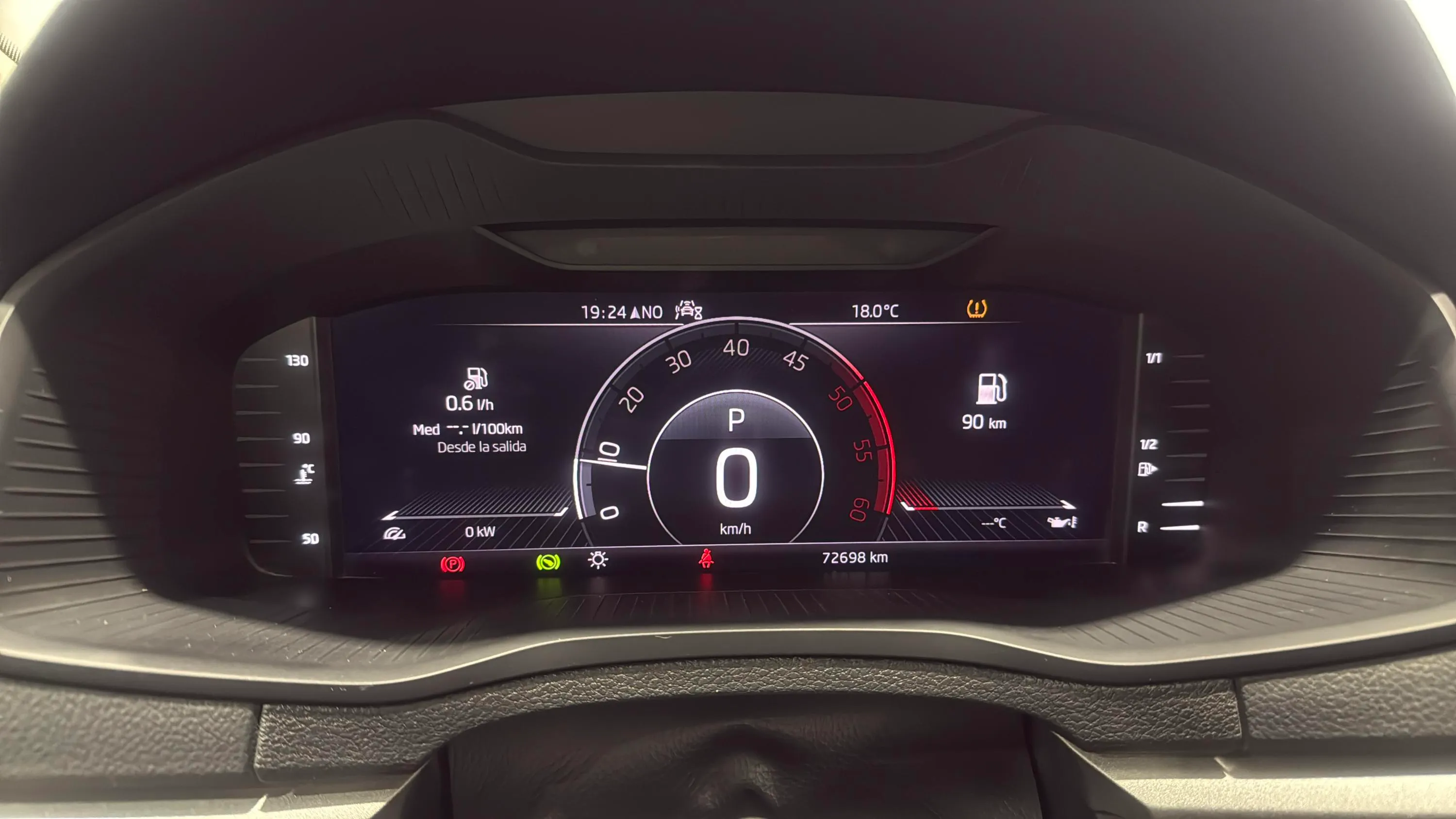 Škoda Karoq 2.0 TDI DSG 4x4 Ambition - foto 18