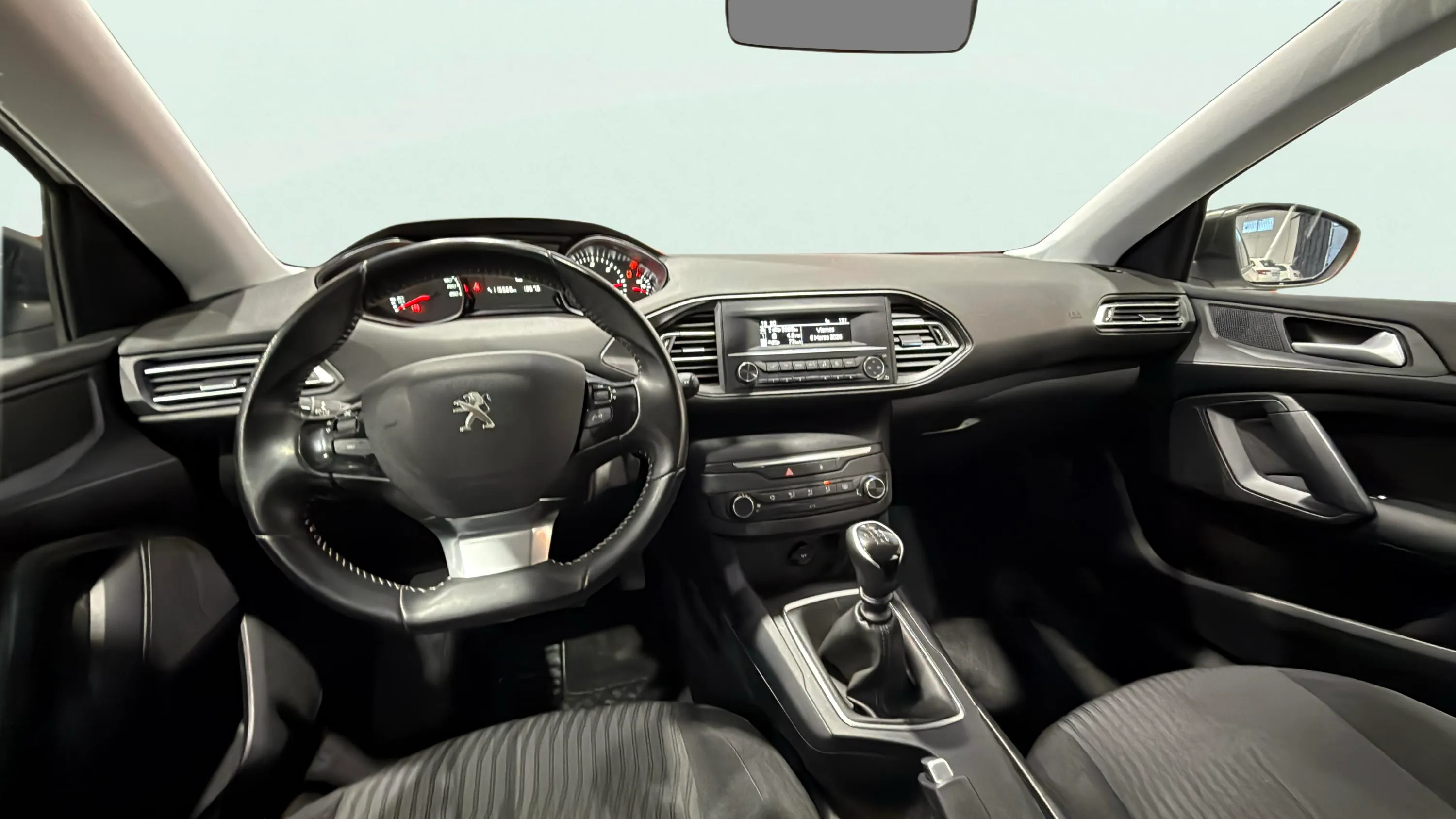 Peugeot 308 Active BlueHDi 100 - foto 17