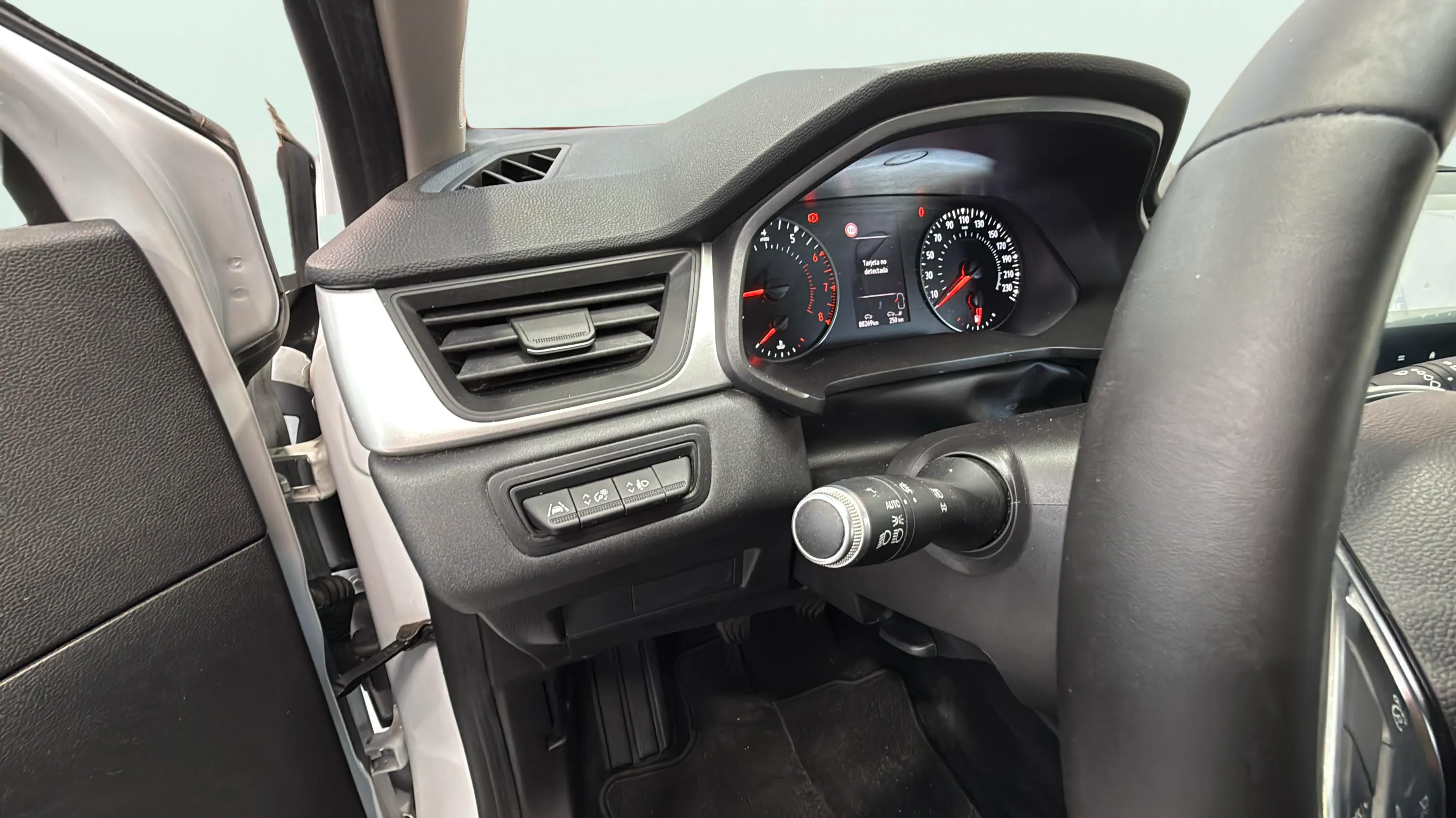 Renault Captur Intens TCe 90 - foto 13
