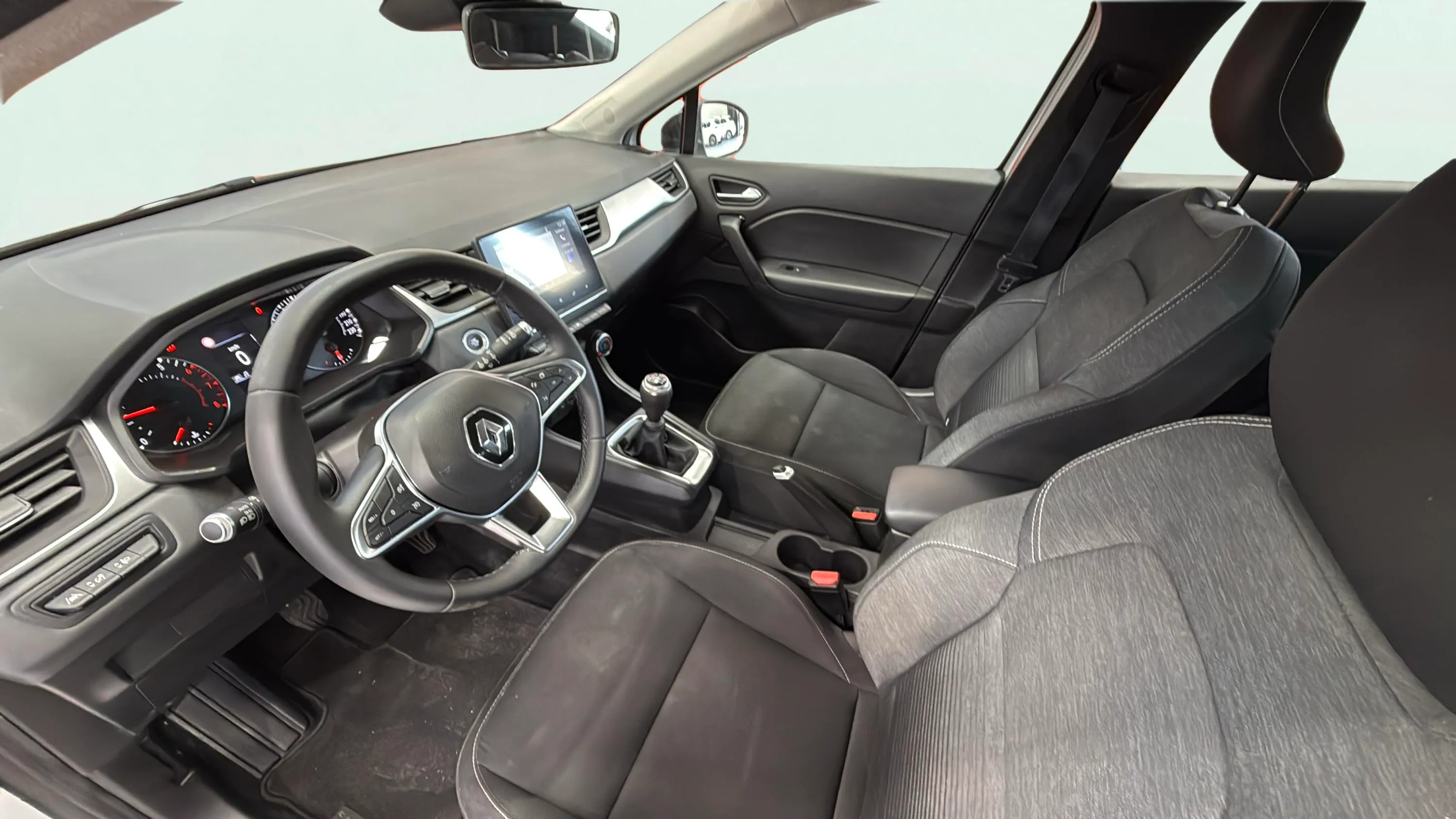 Renault Captur Intens TCe 90 - foto 10