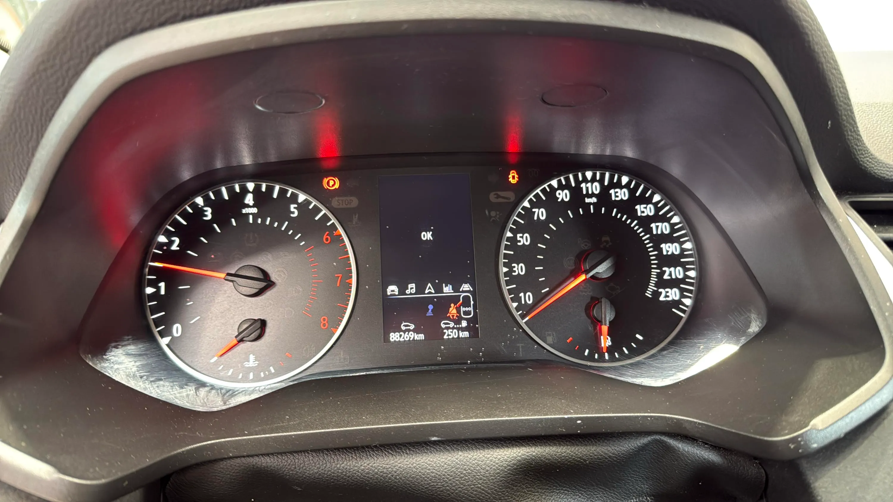Renault Captur Intens TCe 90 - foto 16