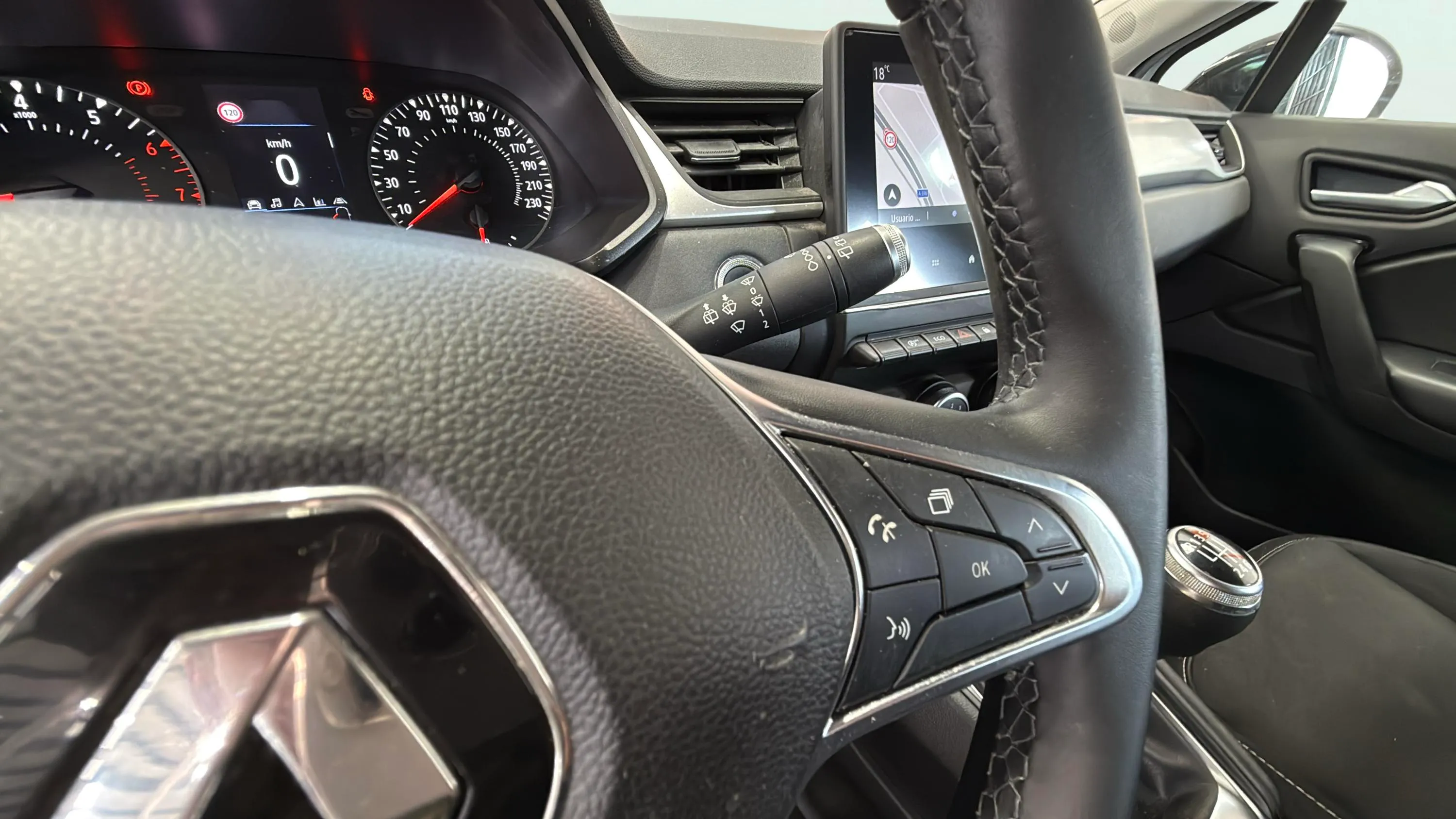 Renault Captur Intens TCe 90 - foto 15