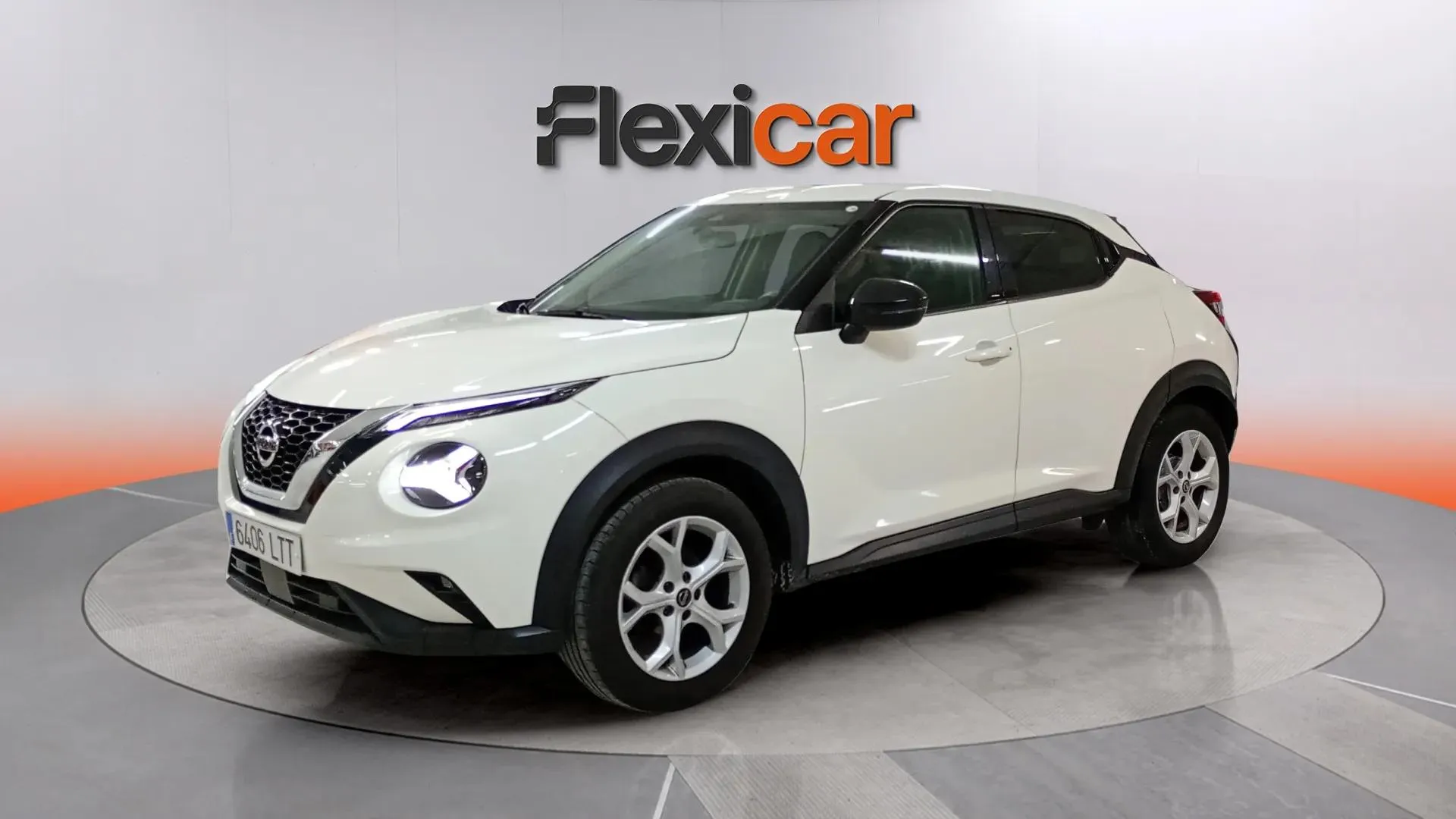 Nissan Juke DIG-T Acenta - foto 2