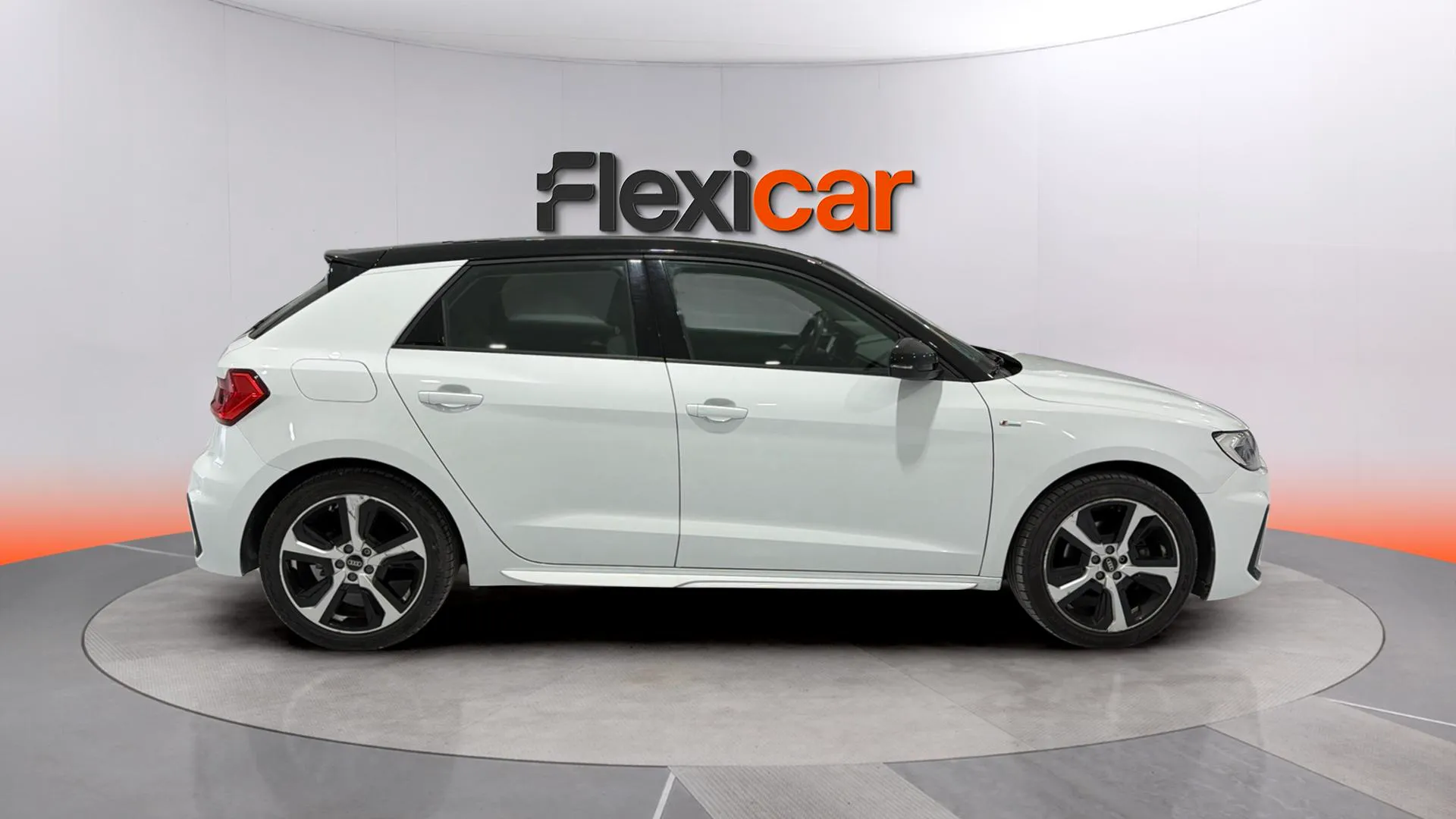 Audi A1 Sportback Advanced 30 TFSI - foto 7