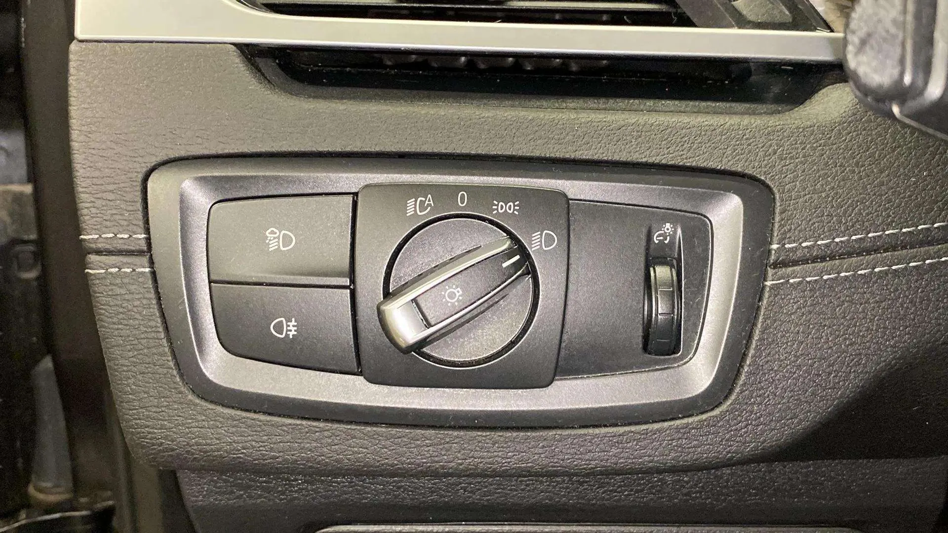 BMW X2 xDrive25e - foto 14