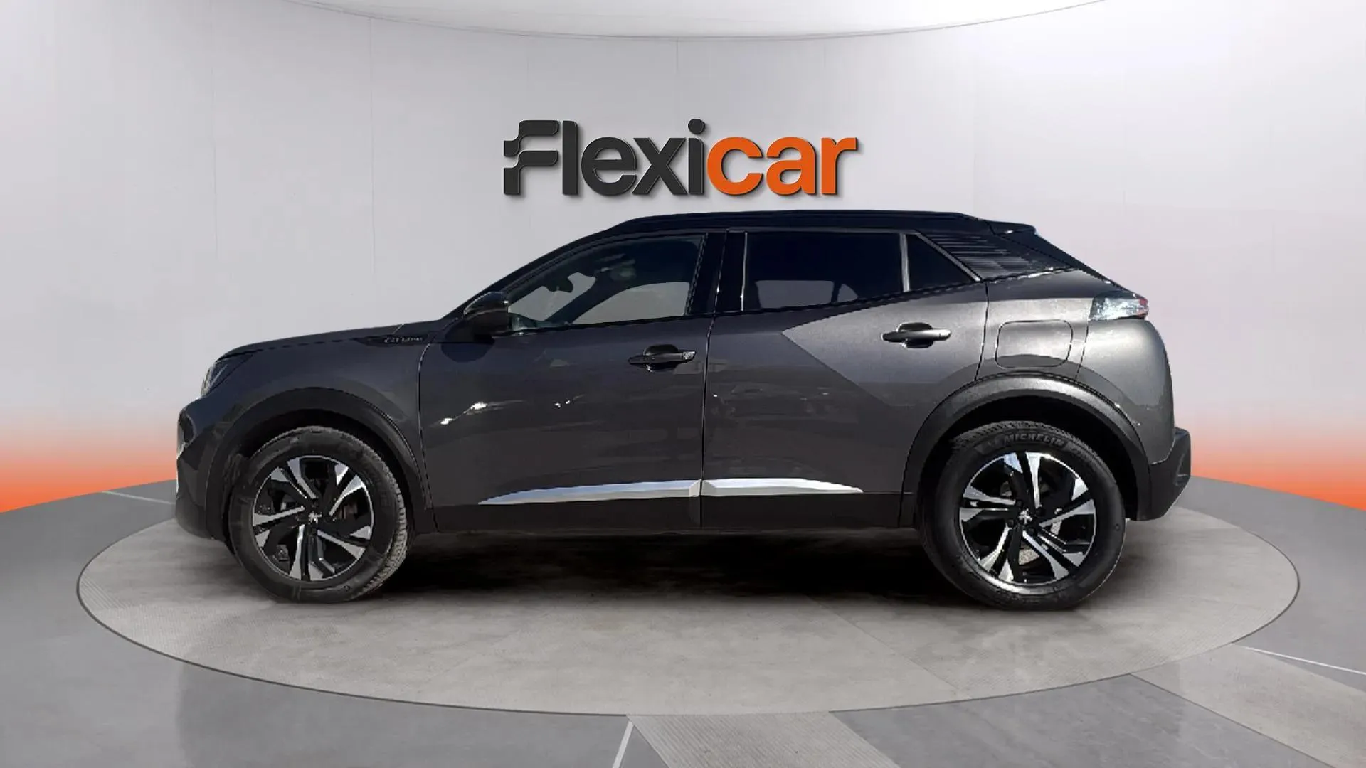 Peugeot 2008 GT Line BlueHDi 130 EAT8 - foto 5