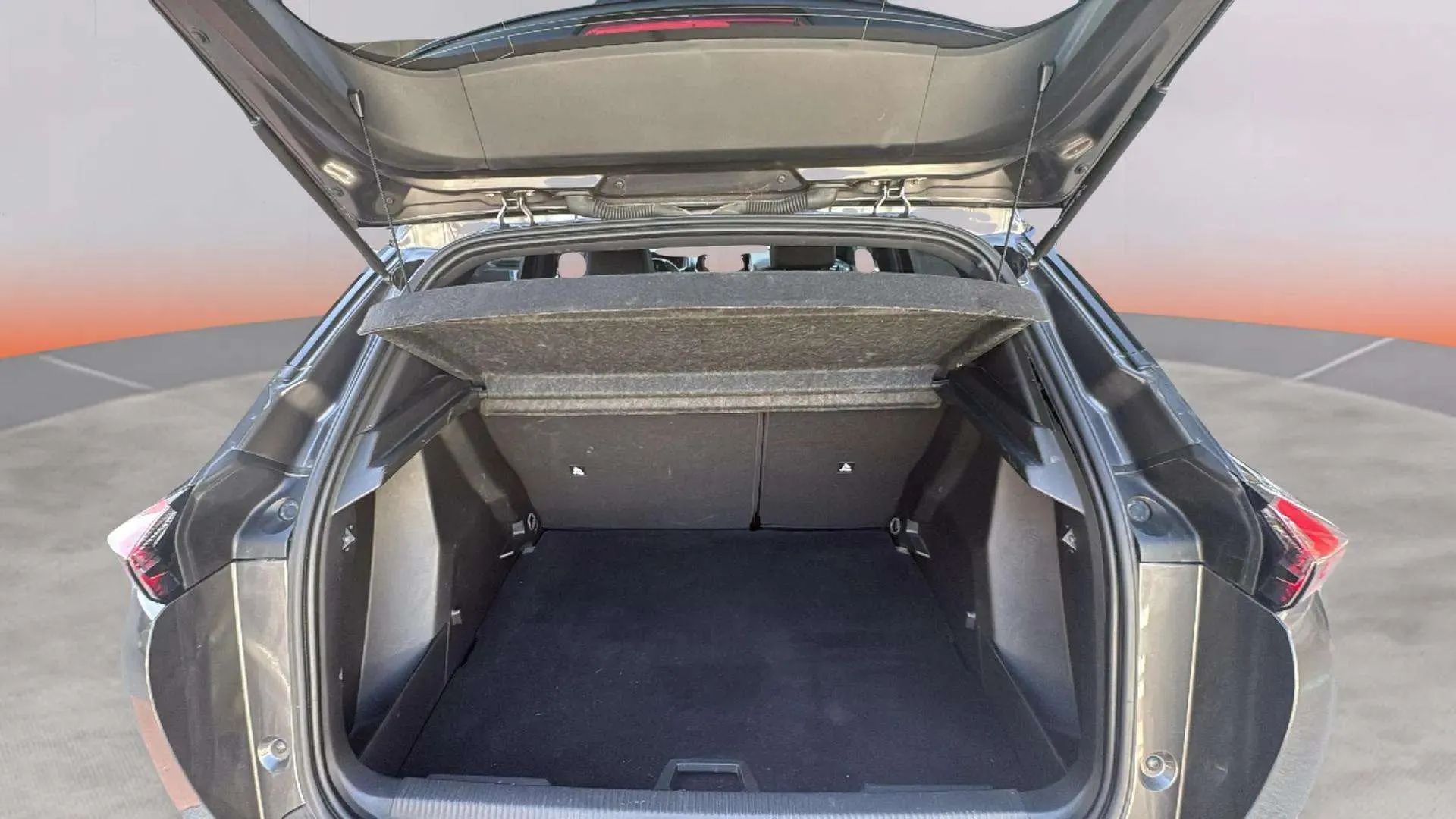 Peugeot 2008 GT Line BlueHDi 130 EAT8 - foto 6