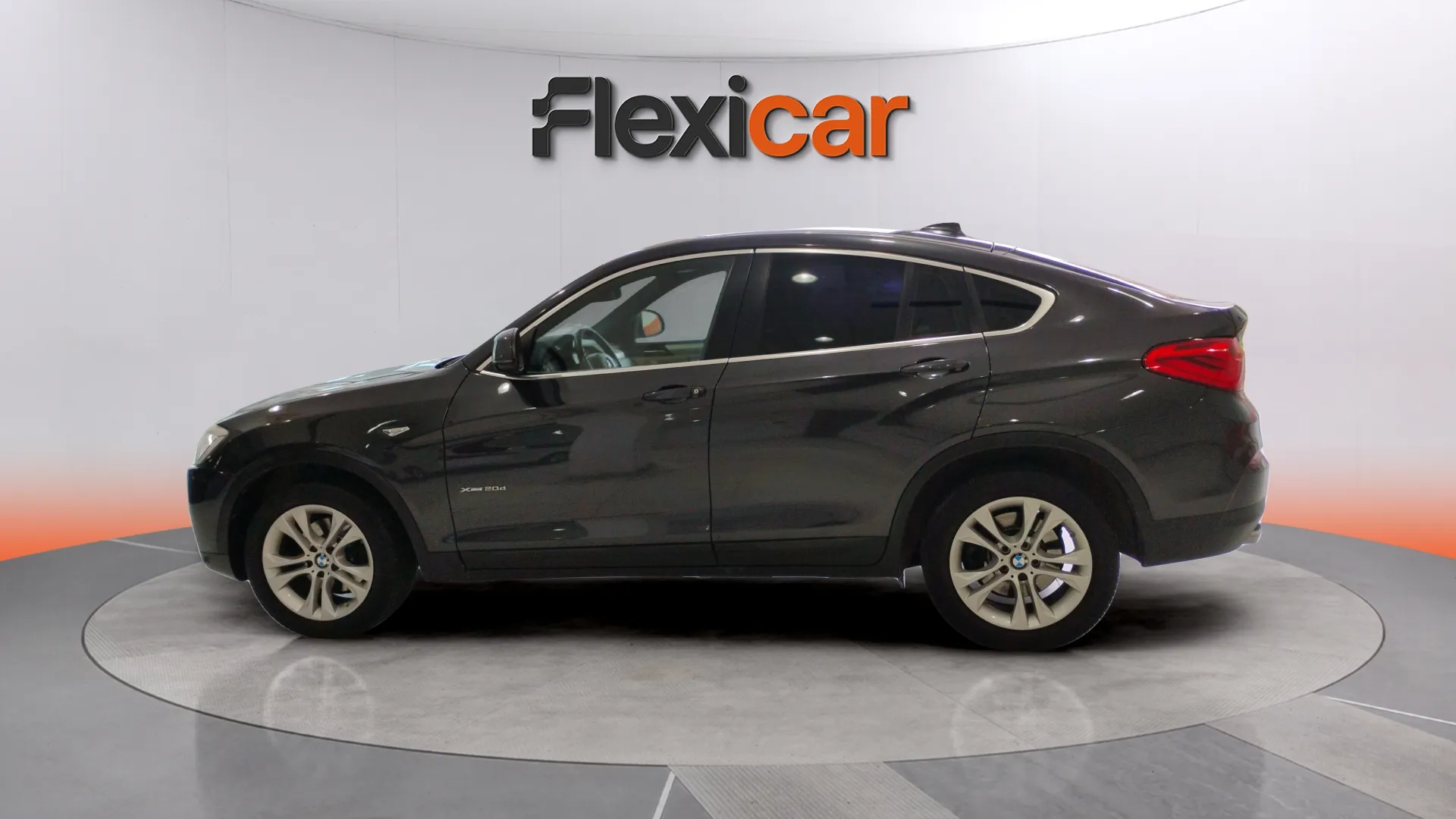 BMW X4 xDrive20d - foto 4