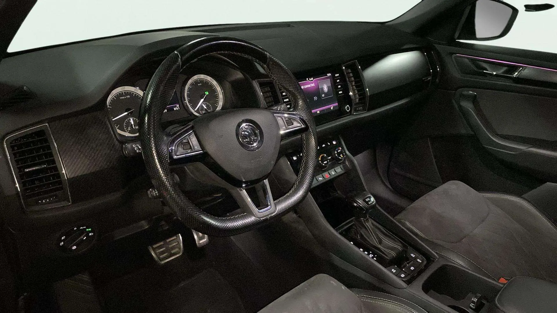 Škoda Kodiaq 2.0 TSI DSG 4x4 Sportline - foto 12