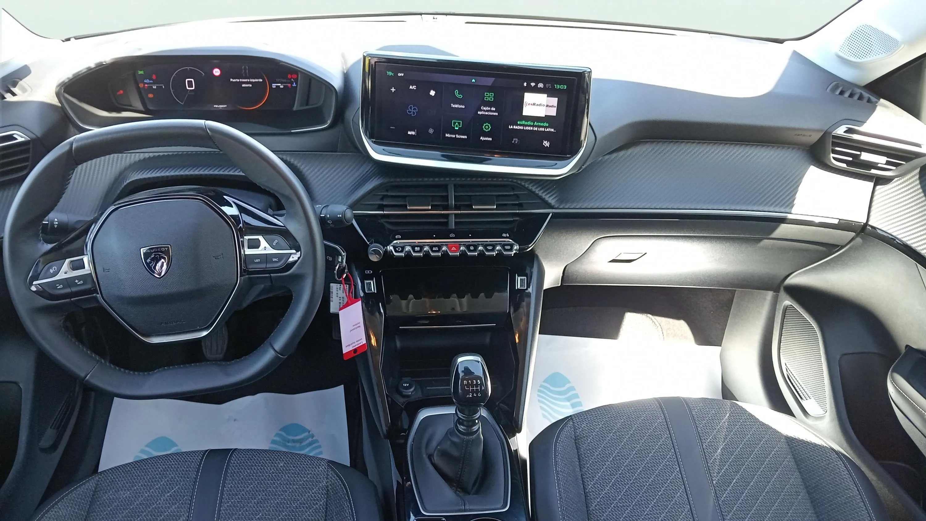 Peugeot 208 Allure Gasolina 100 - foto 15