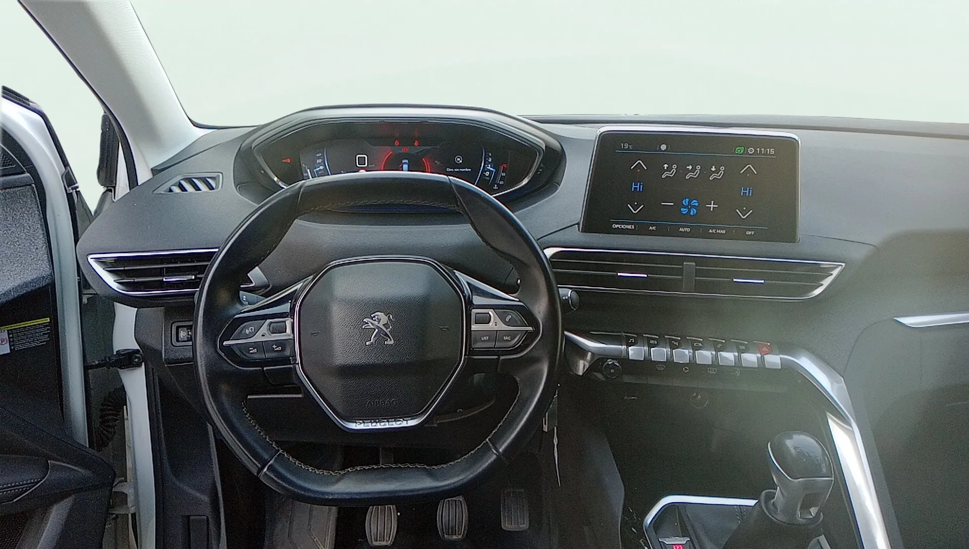 Peugeot 5008 Allure 1.2L PureTech - foto 6