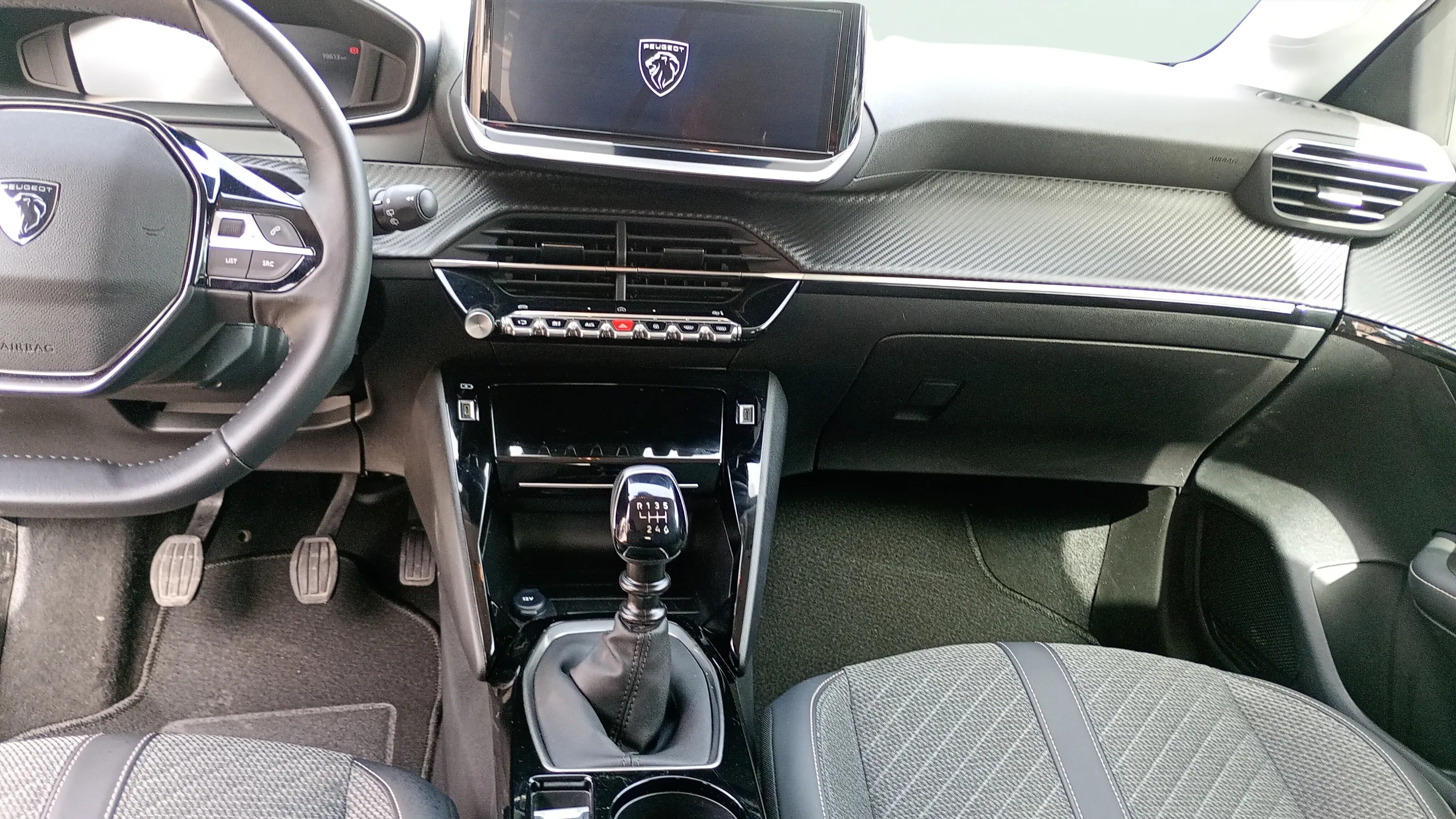 Peugeot 208 Allure Gasolina 100 - foto 10