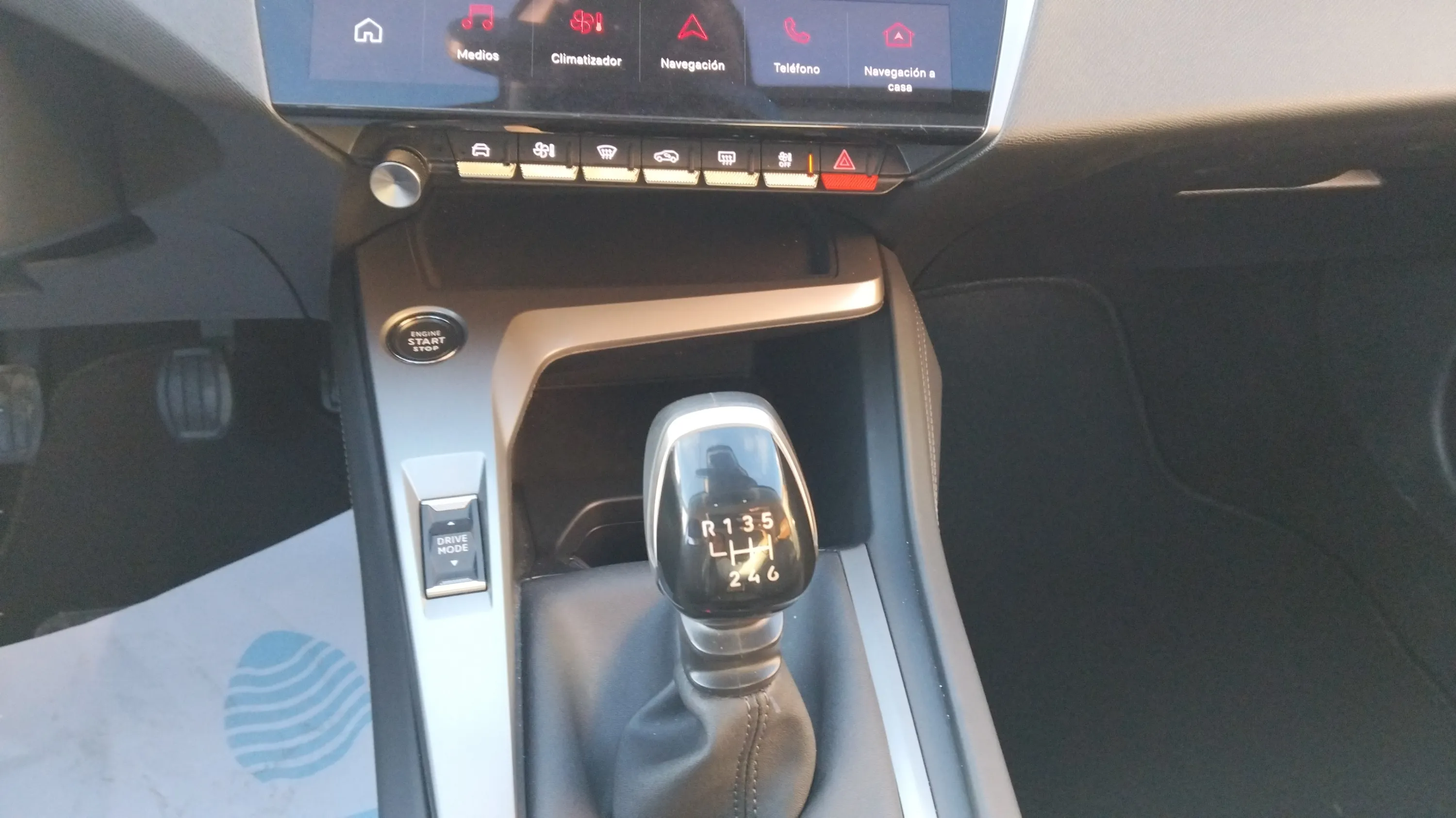 Peugeot 308 Allure PureTech 130 - foto 15