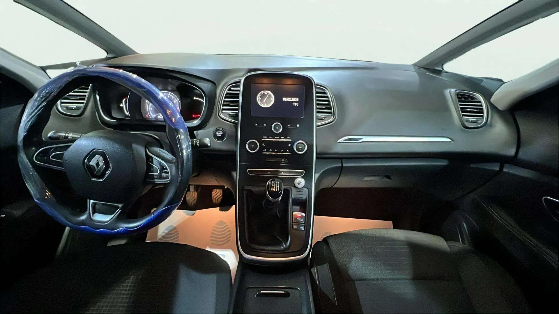 Renault Grand Scénic Bose Energy TCe E6 - foto 11