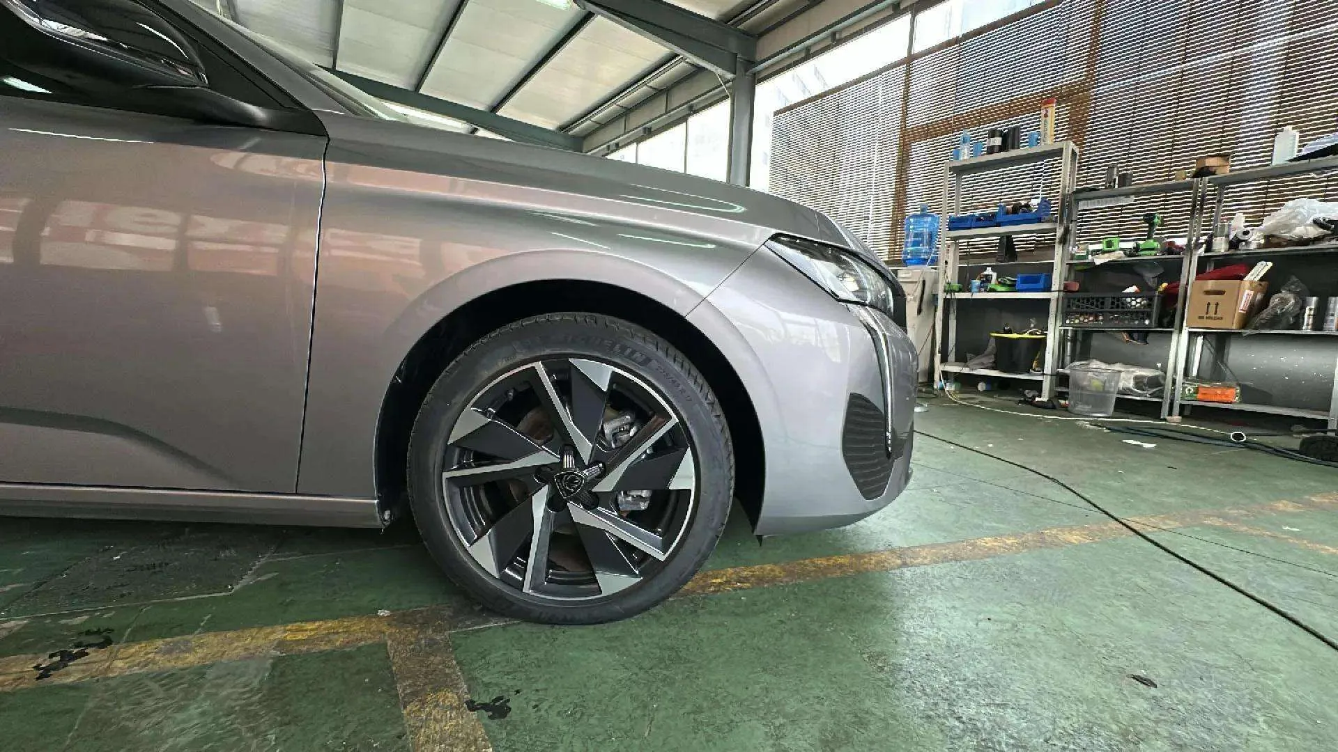 Peugeot 308 Allure PureTech 130 - foto 16
