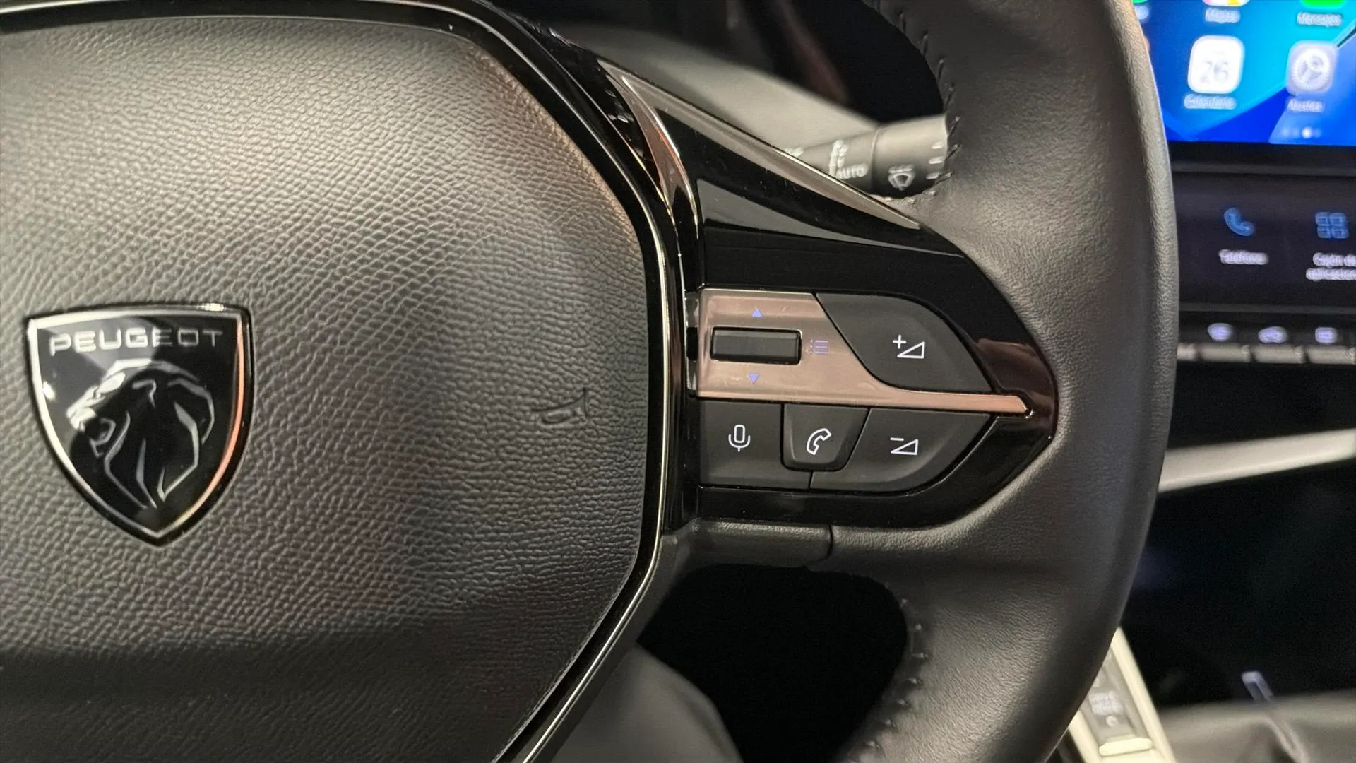 Peugeot 308 Allure PureTech 130 - foto 15