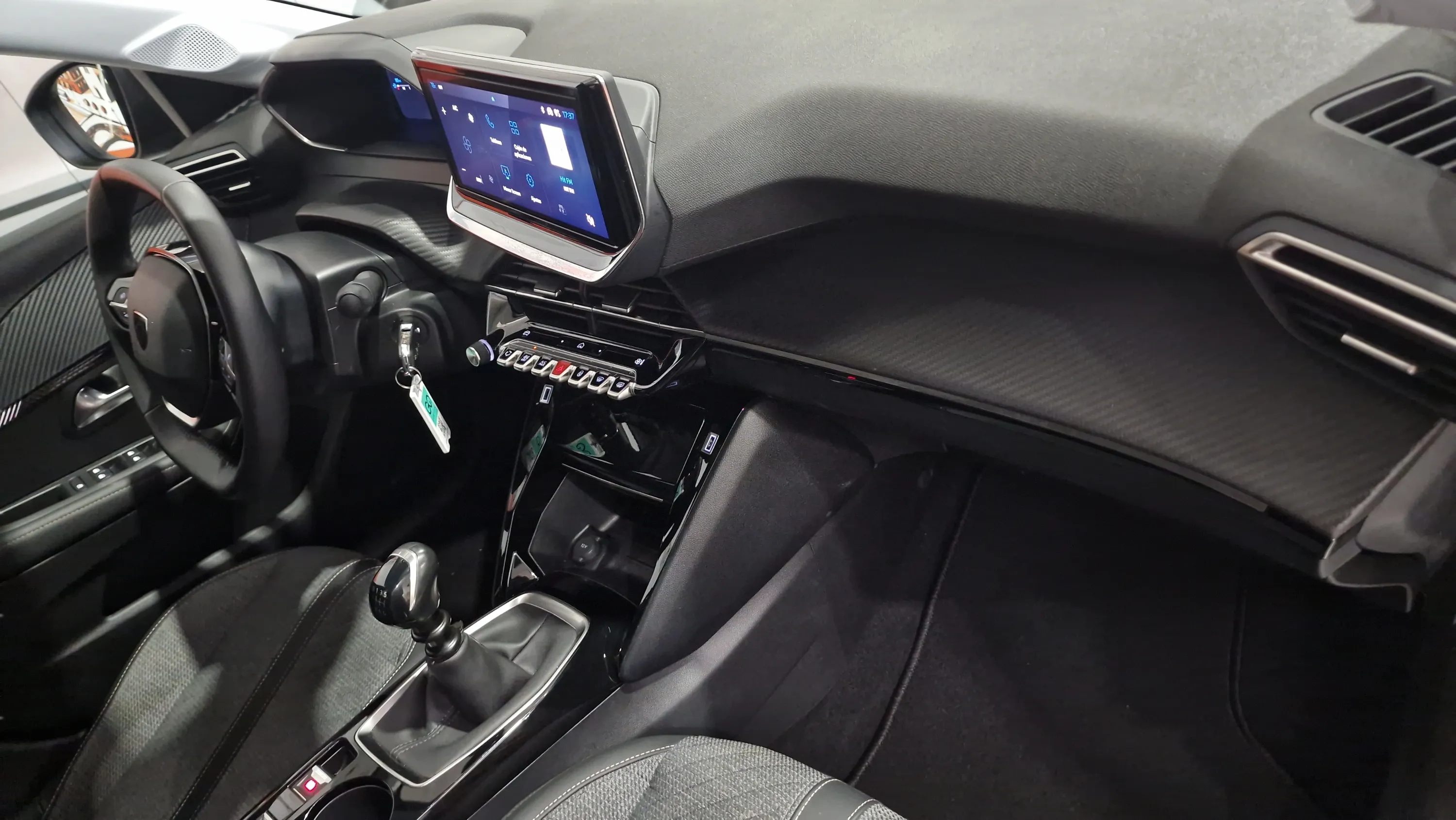 Peugeot 208 Allure Gasolina 100 - foto 13