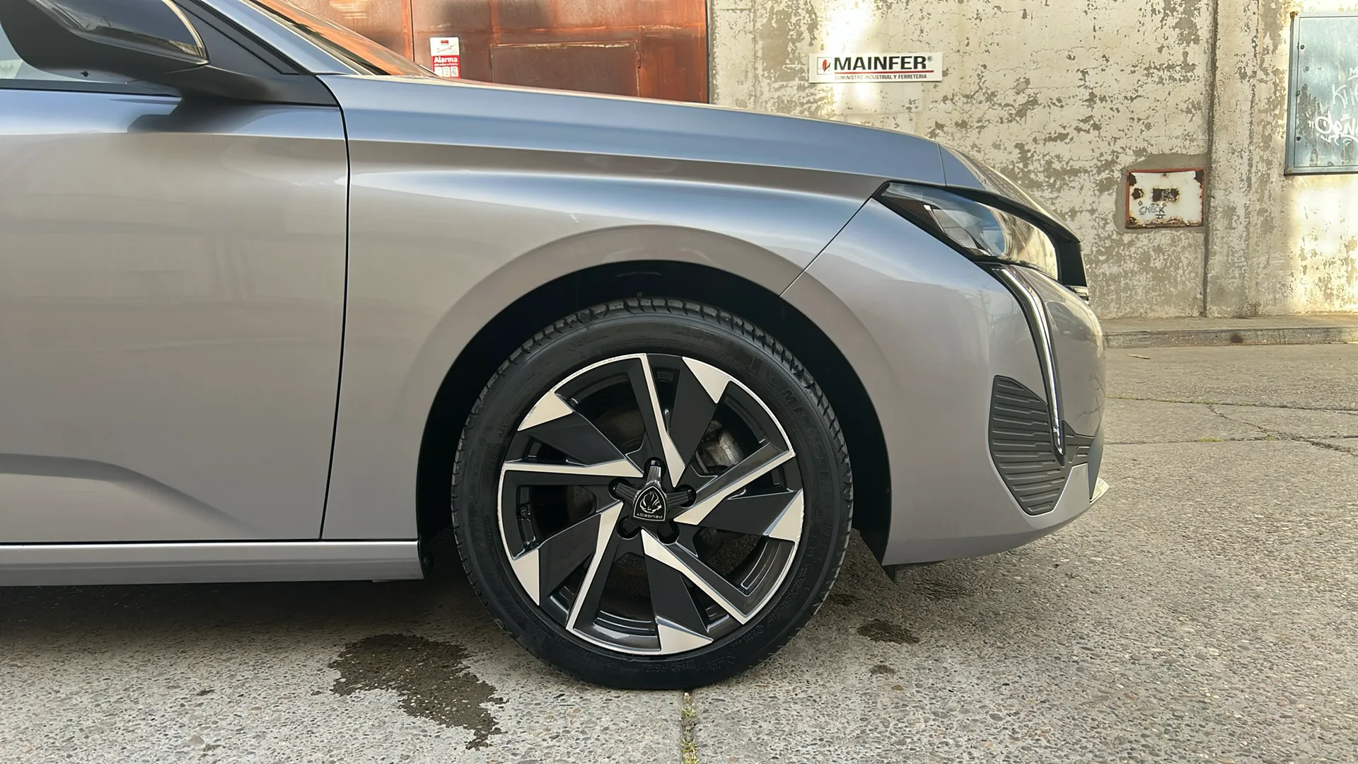 Peugeot 308 Allure PureTech 130 - foto 27
