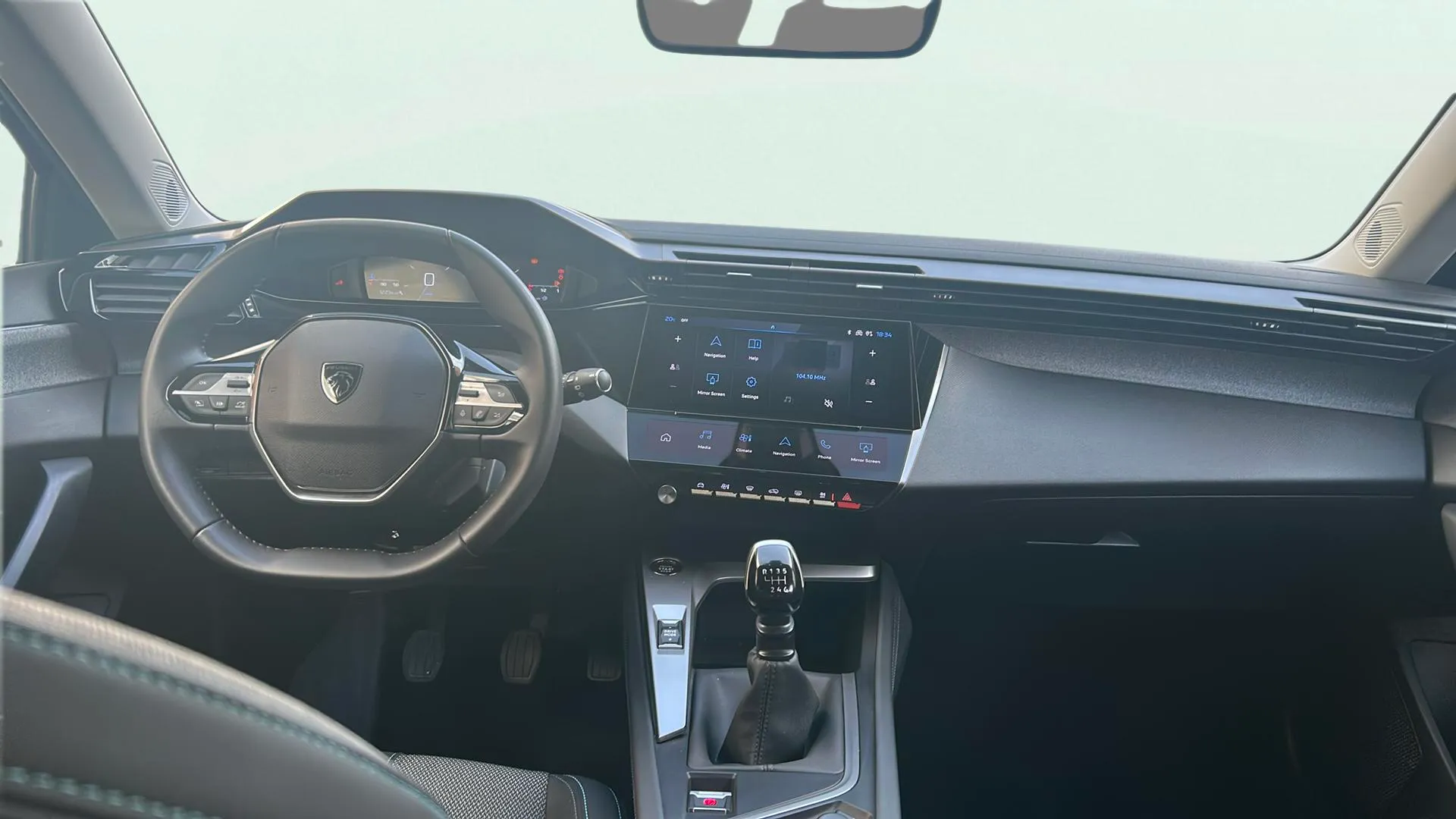 Peugeot 308 Allure PureTech 130 - foto 11