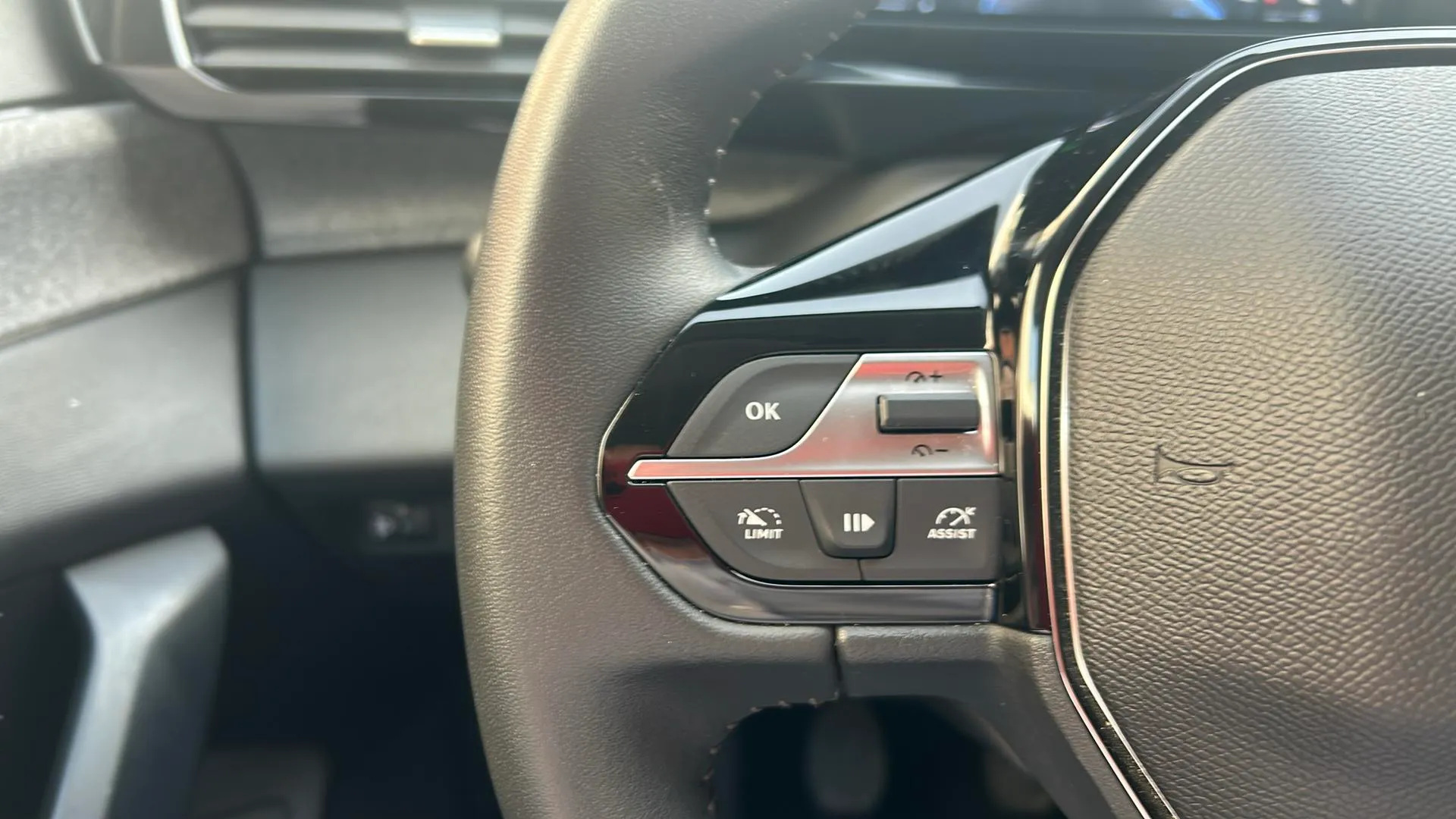 Peugeot 308 Allure PureTech 130 - foto 13