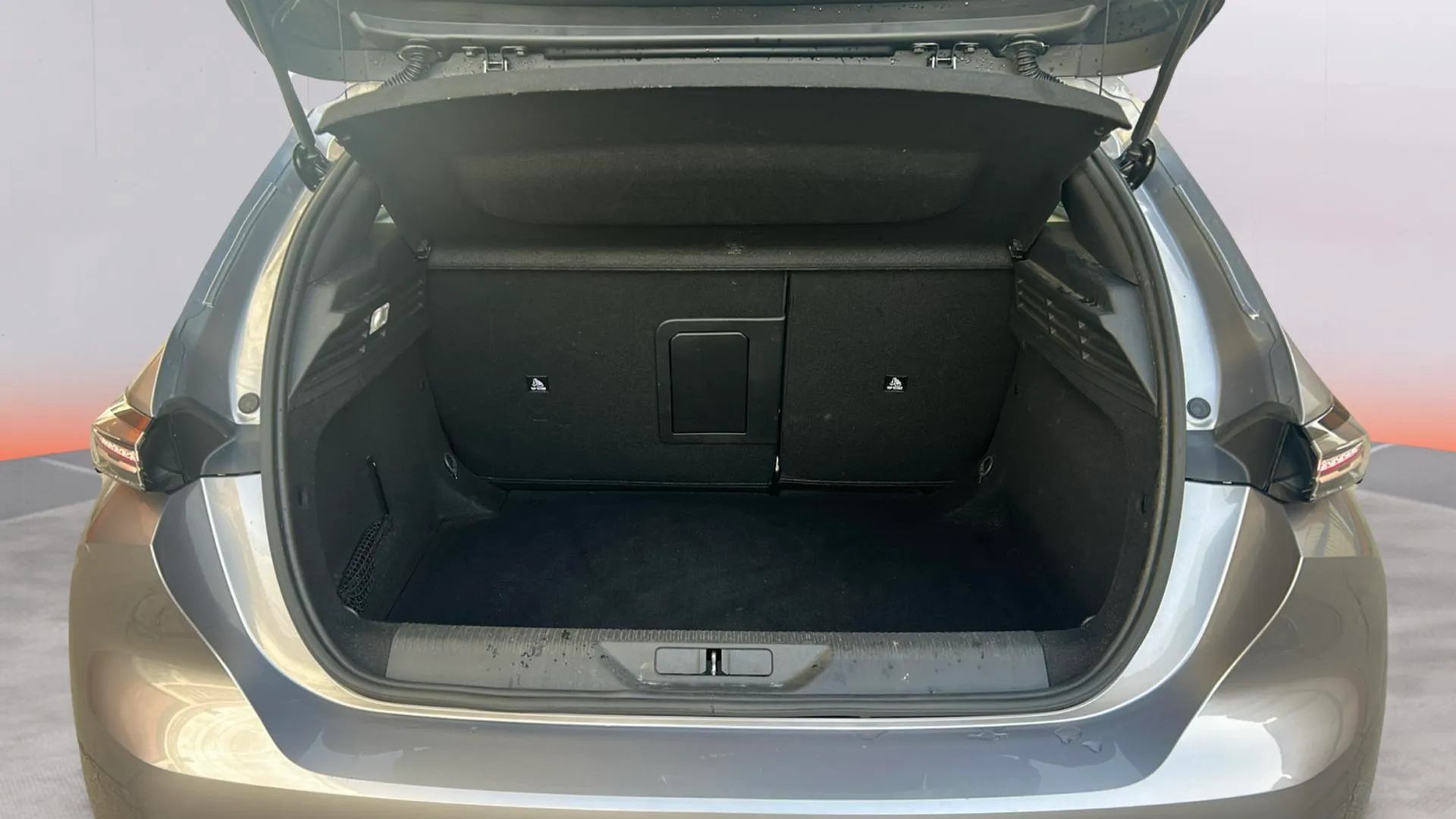 Peugeot 308 Allure PureTech 130 - foto 9