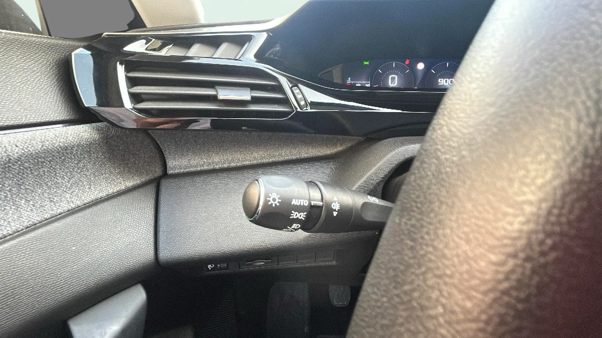 Peugeot 308 Allure PureTech 130 - foto 15