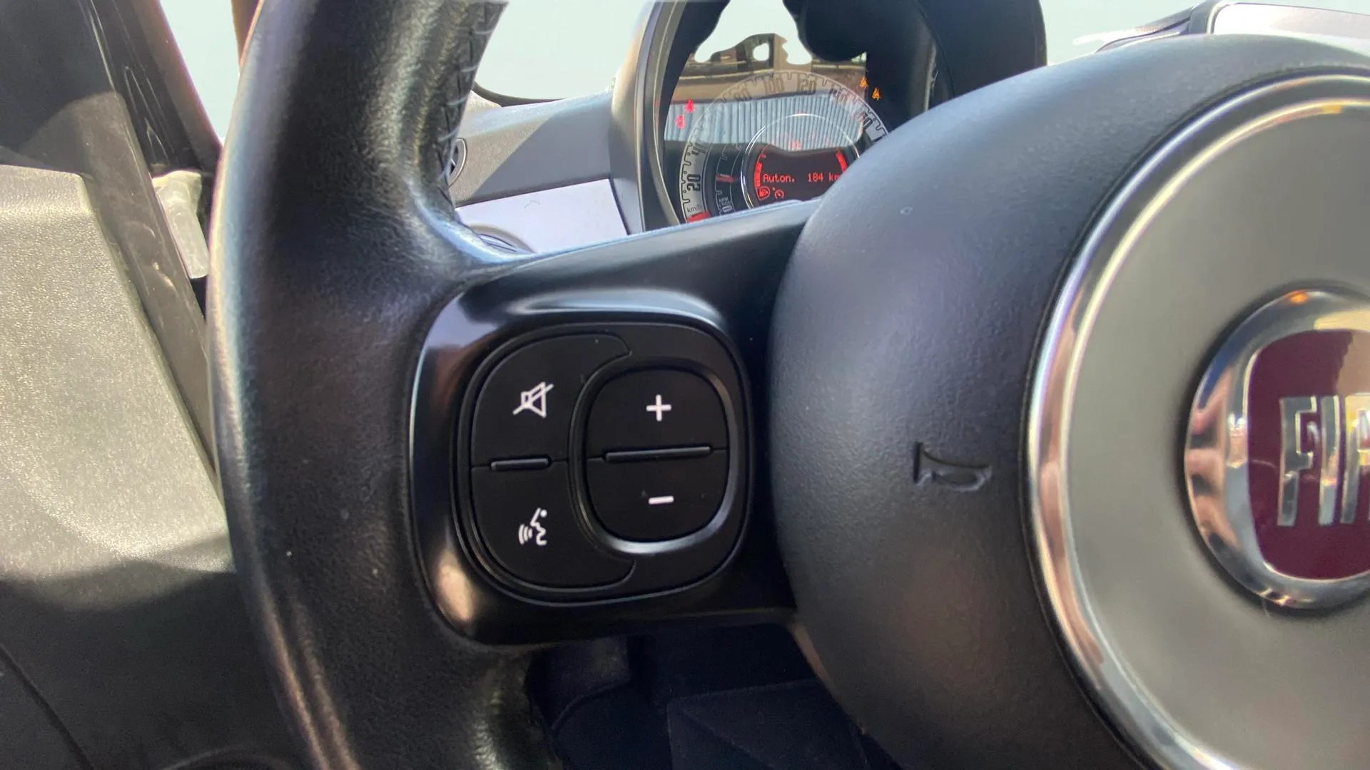 Fiat 500 Connect 1.0 Hybrid - foto 16