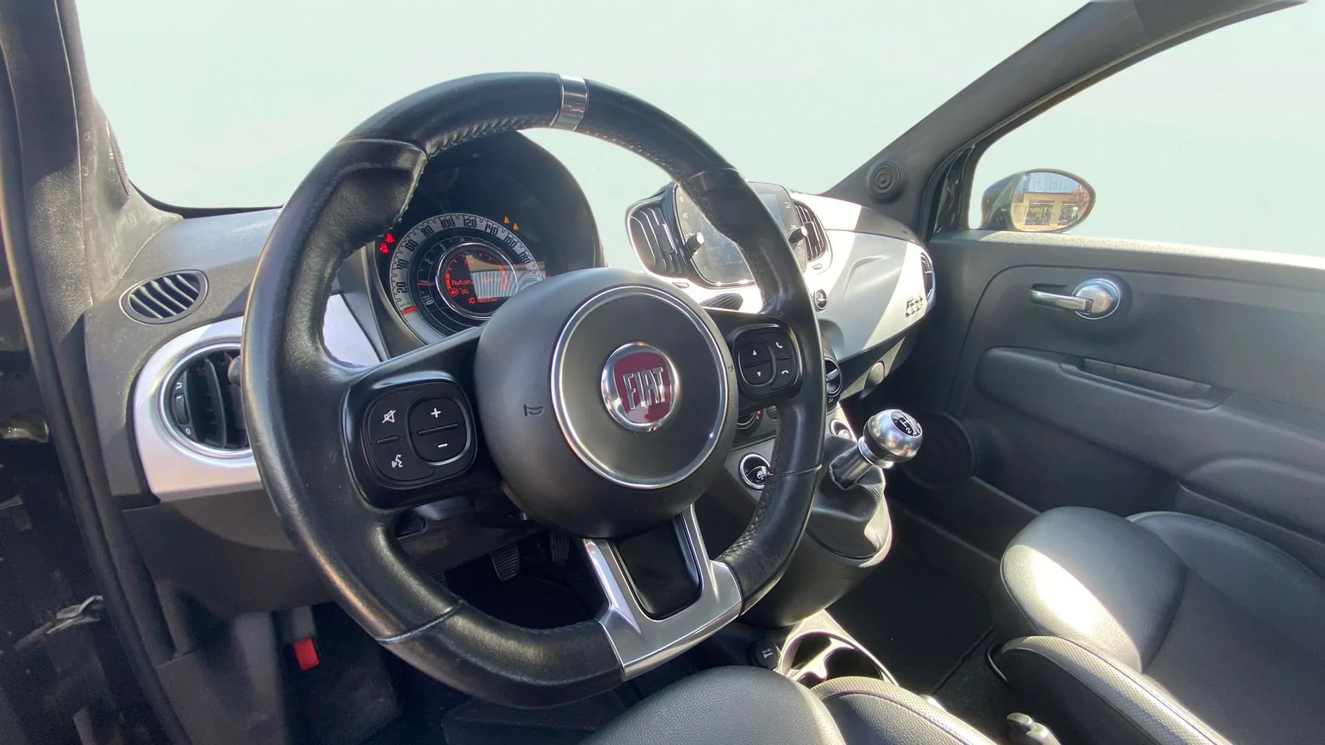Fiat 500 Connect 1.0 Hybrid - foto 12