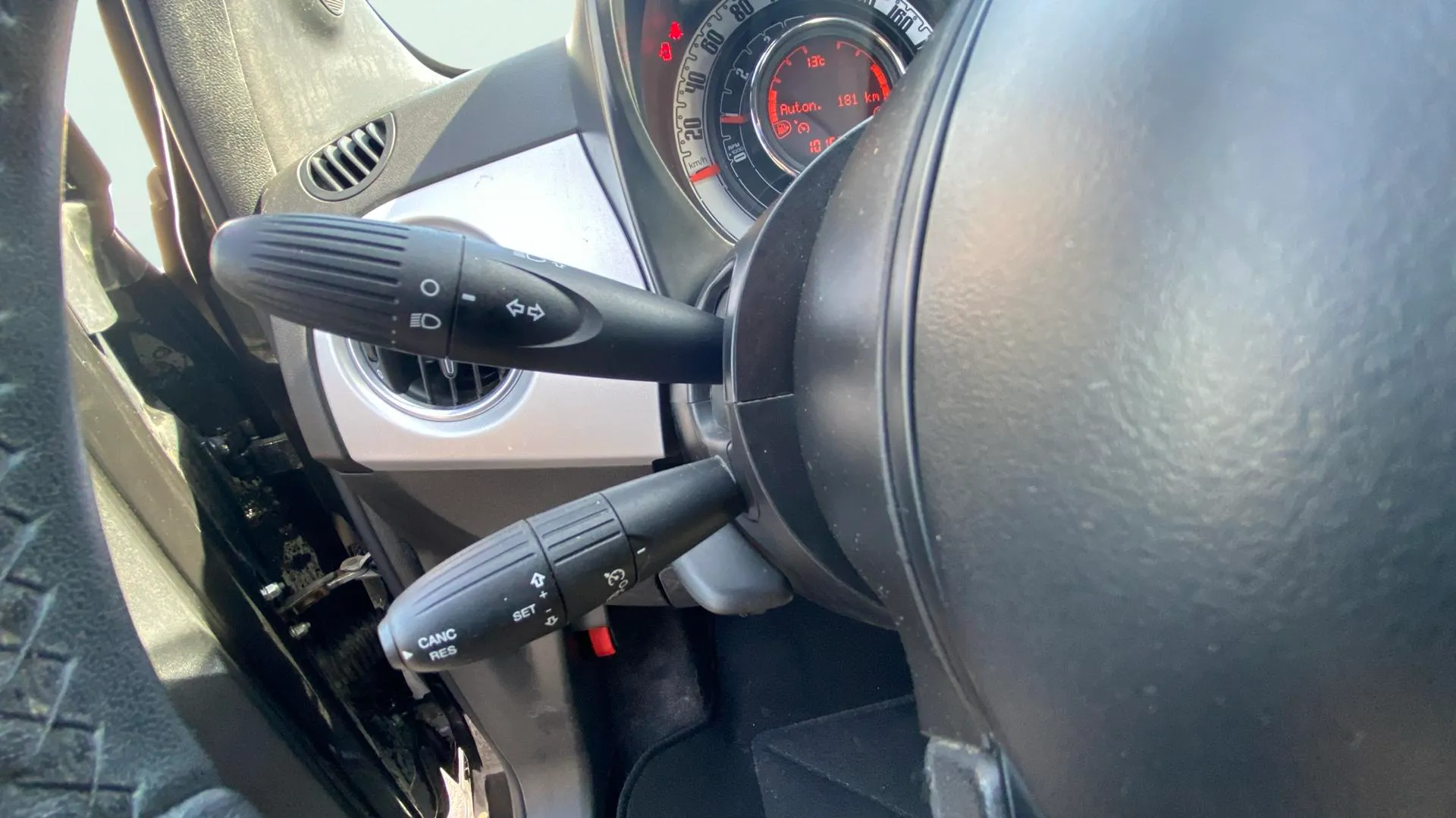 Fiat 500 Connect 1.0 Hybrid - foto 20