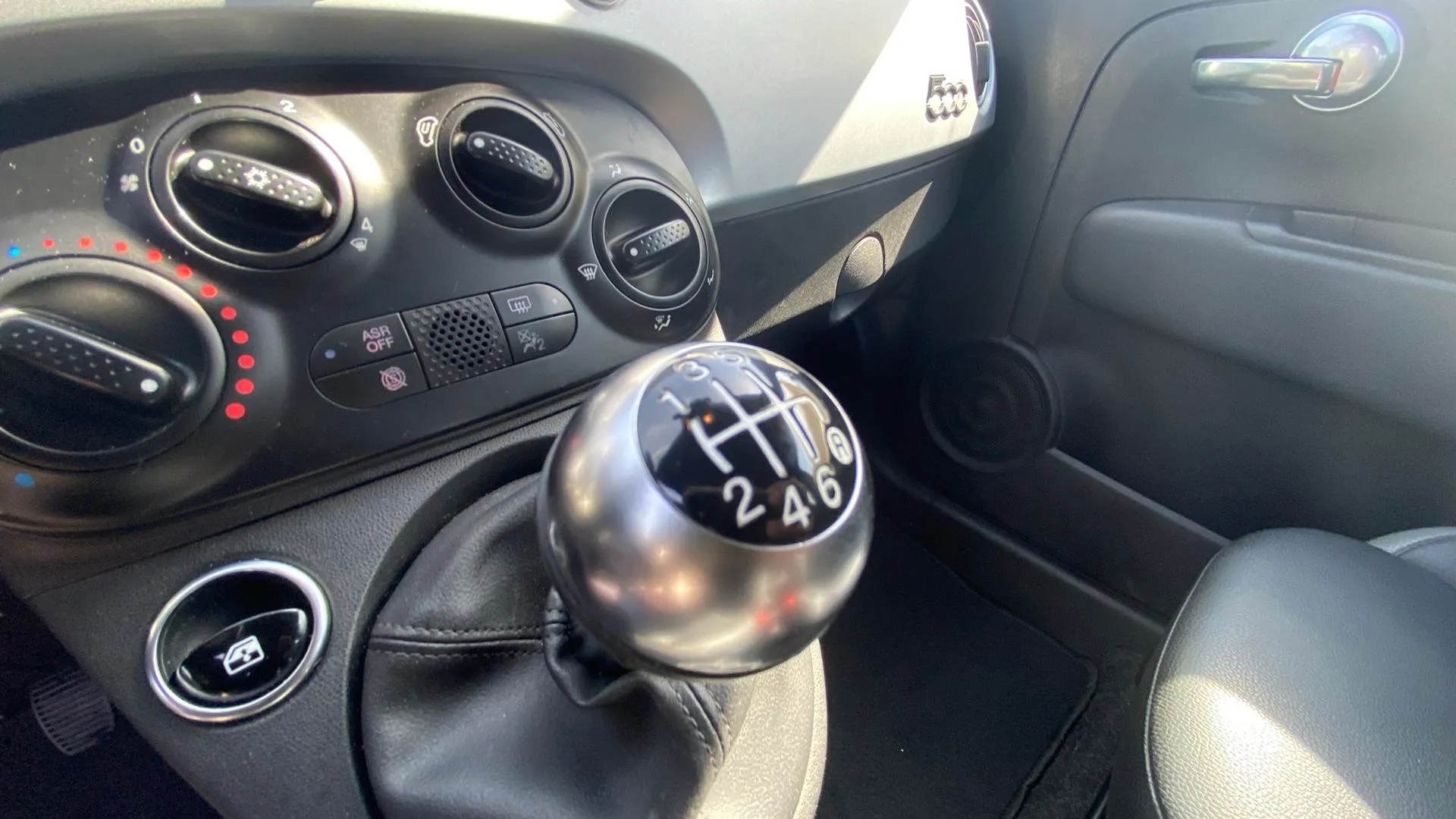 Fiat 500 Connect 1.0 Hybrid - foto 19
