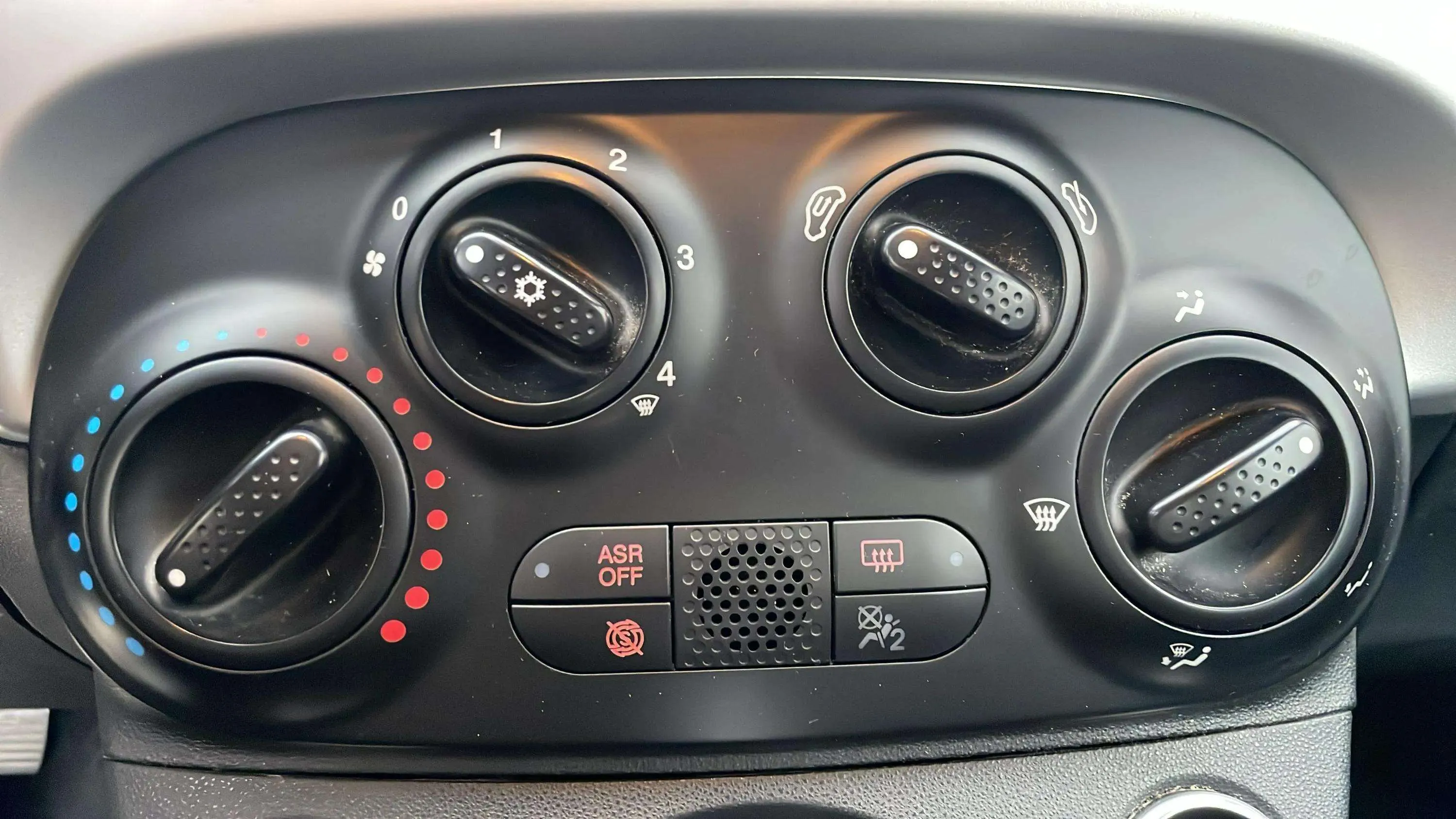 Fiat 500 Connect 1.0 Hybrid - foto 15