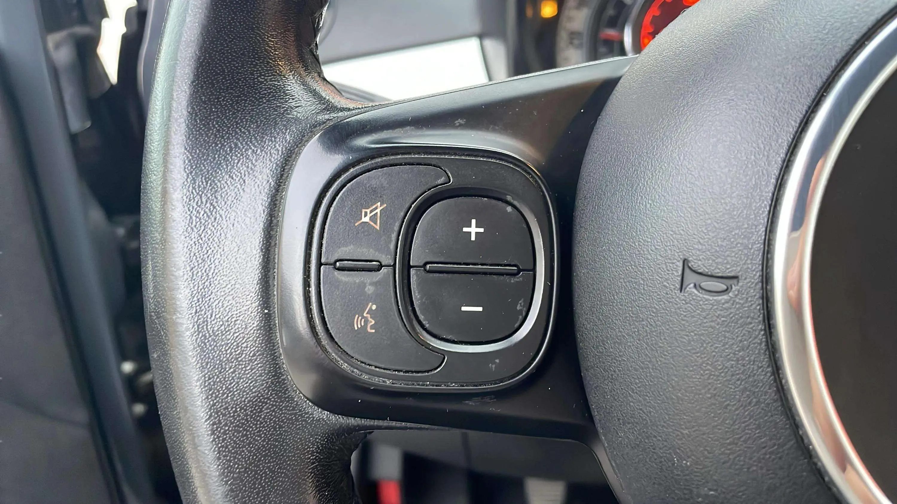 Fiat 500 Connect 1.0 Hybrid - foto 11