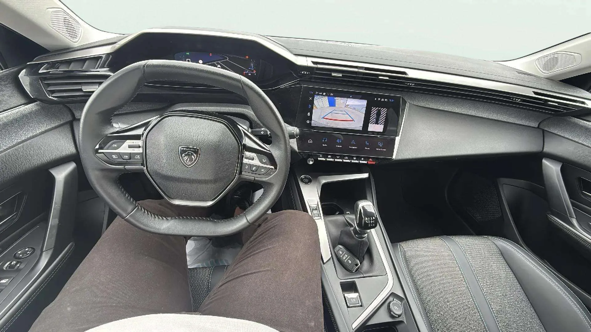 Peugeot 308 Allure PureTech 130 - foto 9