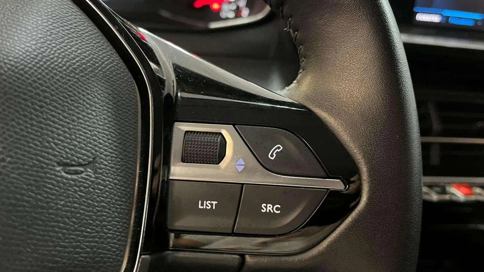 Peugeot 208 PureTech Style - foto 10