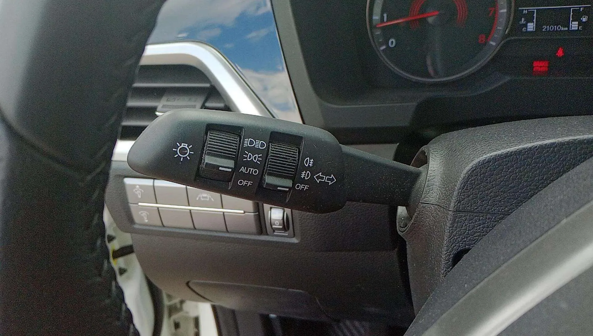 SsangYong Korando G15T LP Urban - foto 23
