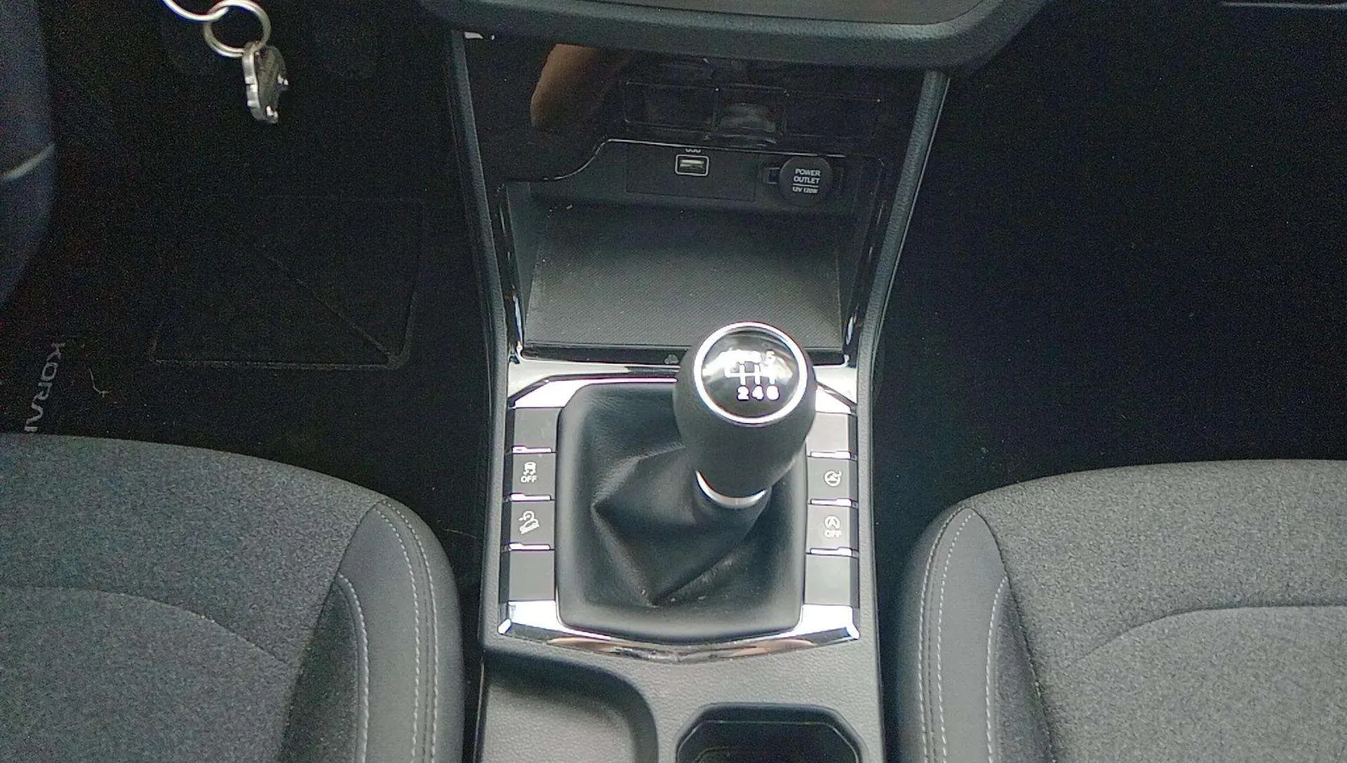 SsangYong Korando G15T LP Urban - foto 16
