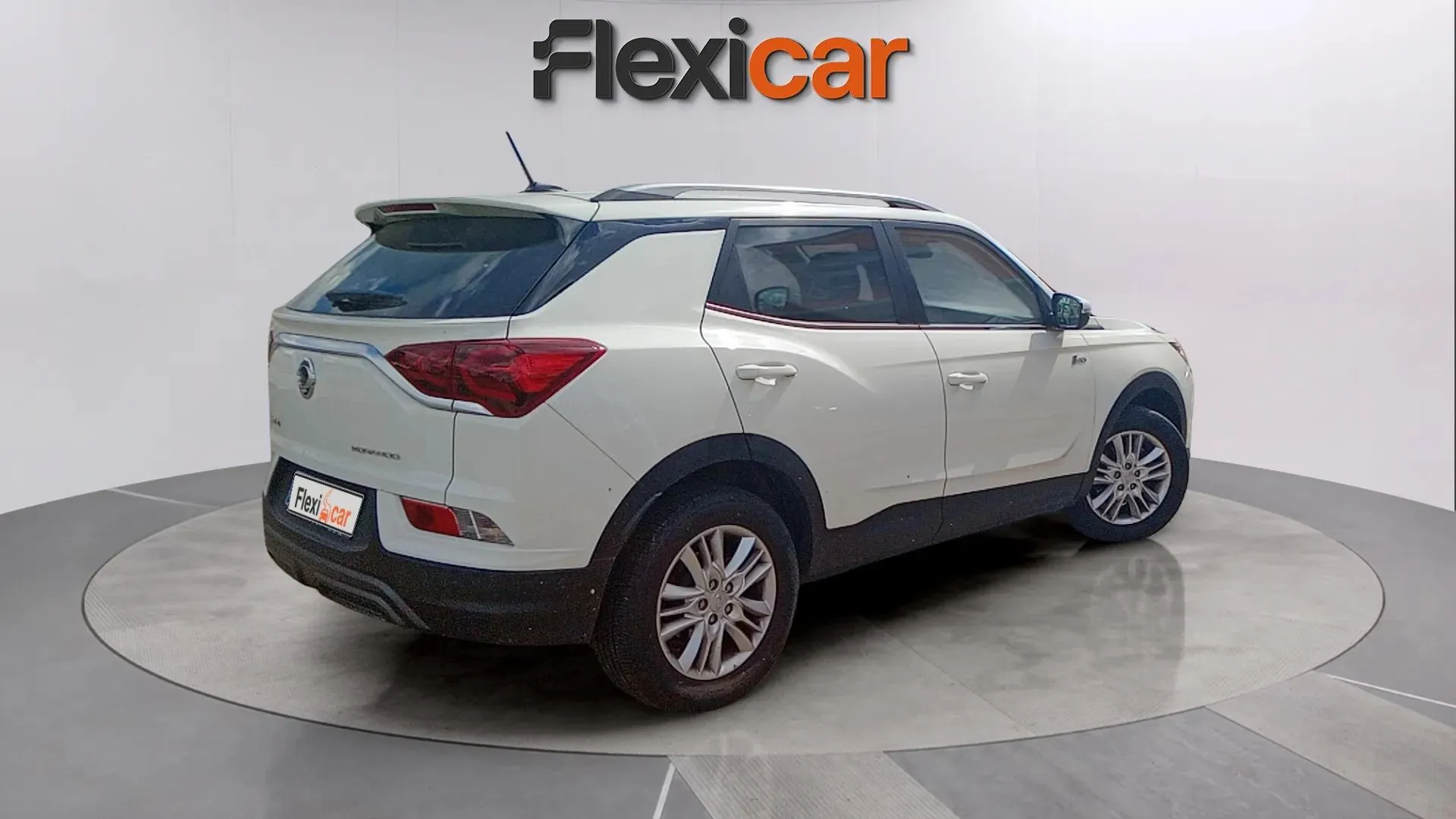 SsangYong Korando G15T LP Urban - foto 7