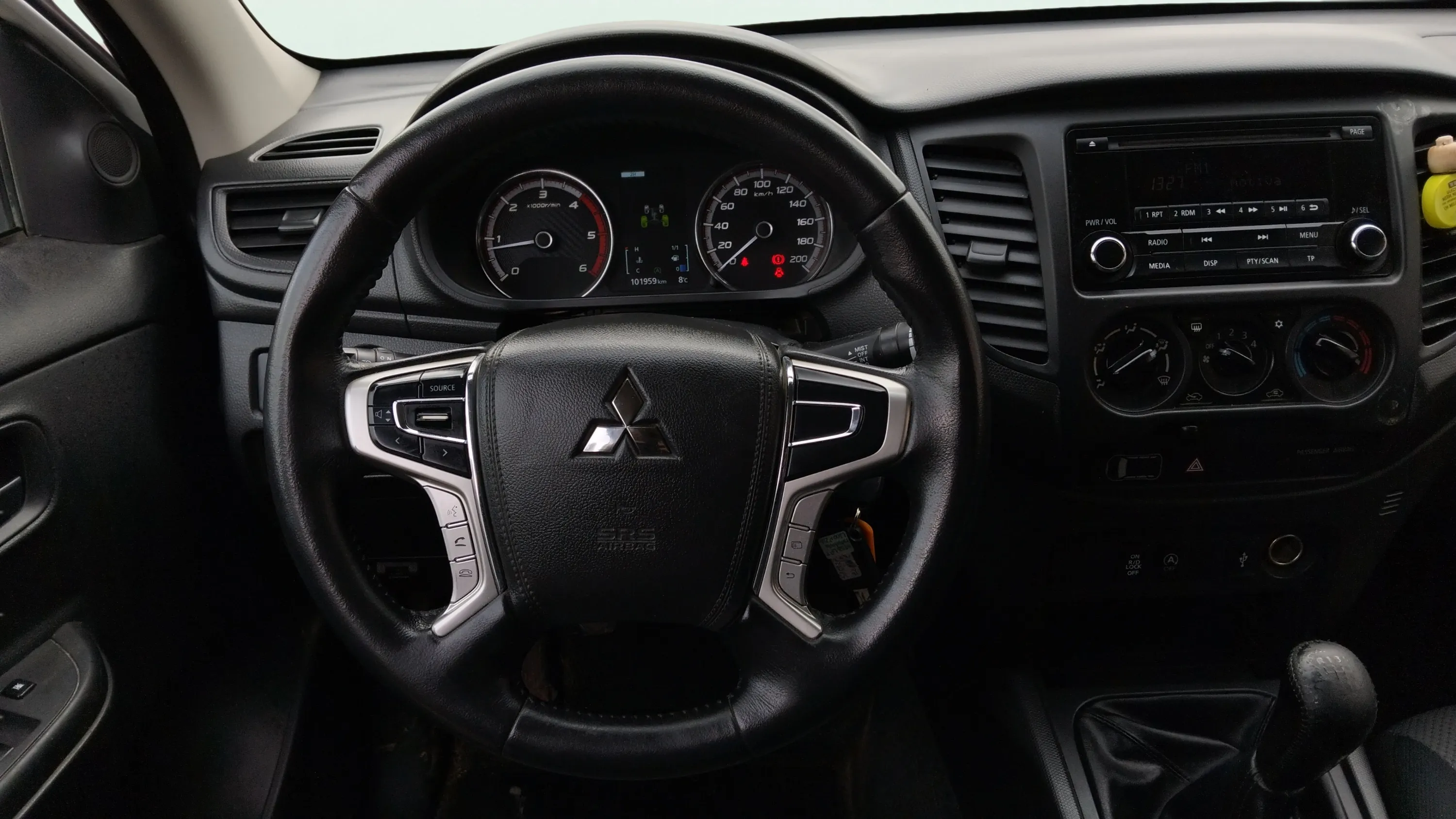 Mitsubishi L200 220 DID Mpro - foto 13