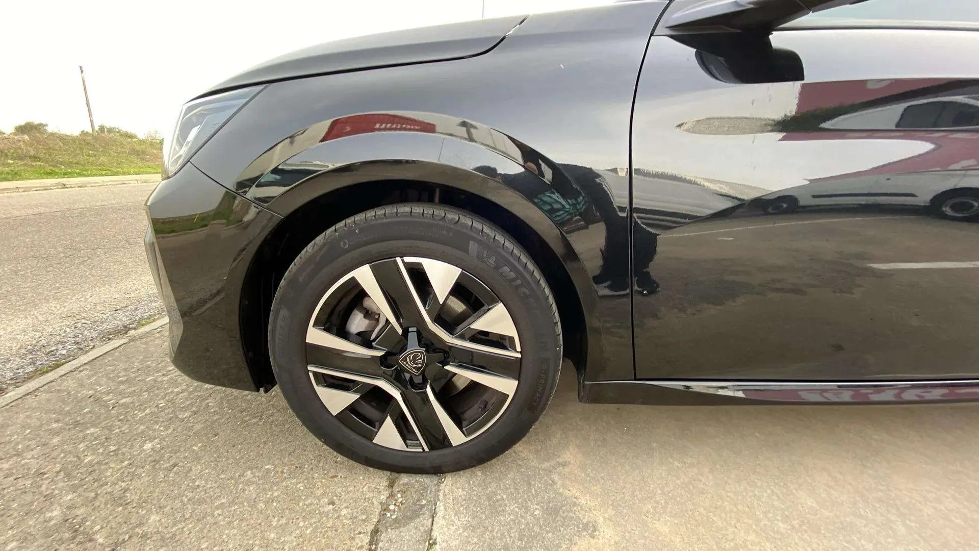 Peugeot 208 Allure Gasolina 100 - foto 17