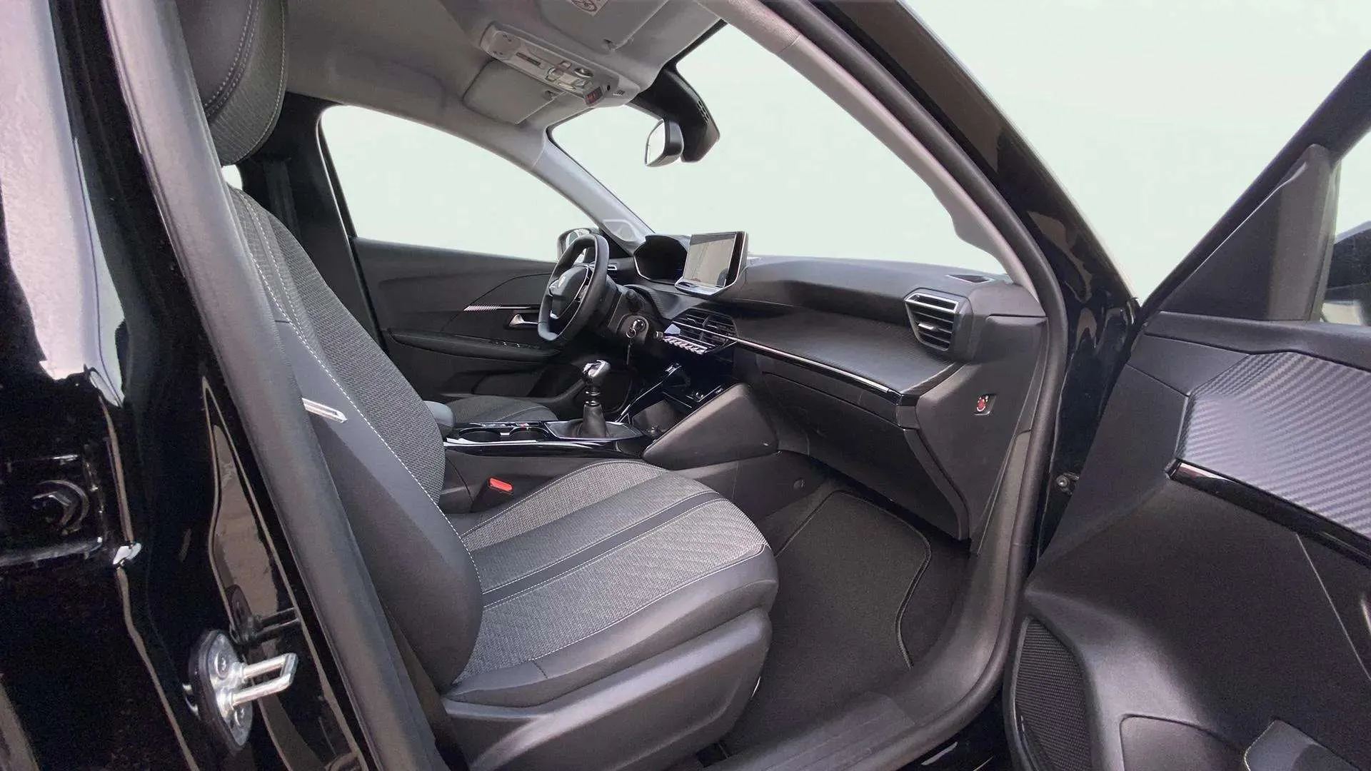 Peugeot 208 Allure Gasolina 100 - foto 13